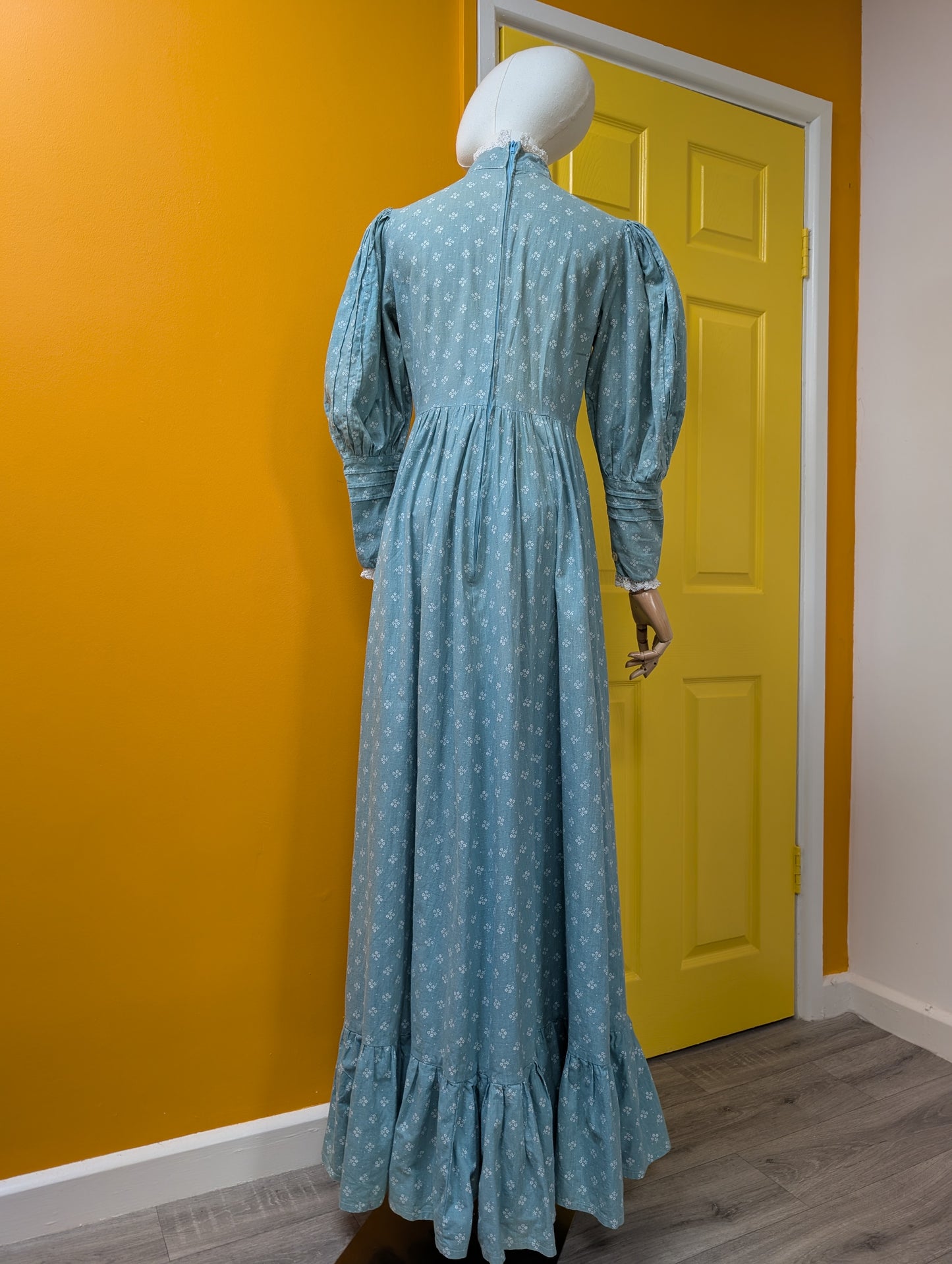 1970s Laura Ashley made in Wales green maxi dress - S/M/10/12