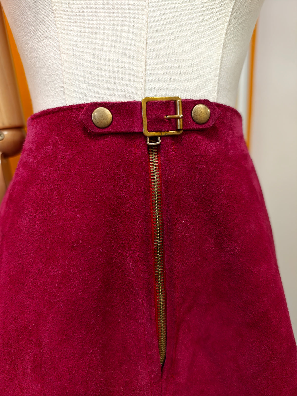 1960s suede mini skirt - 26" waist