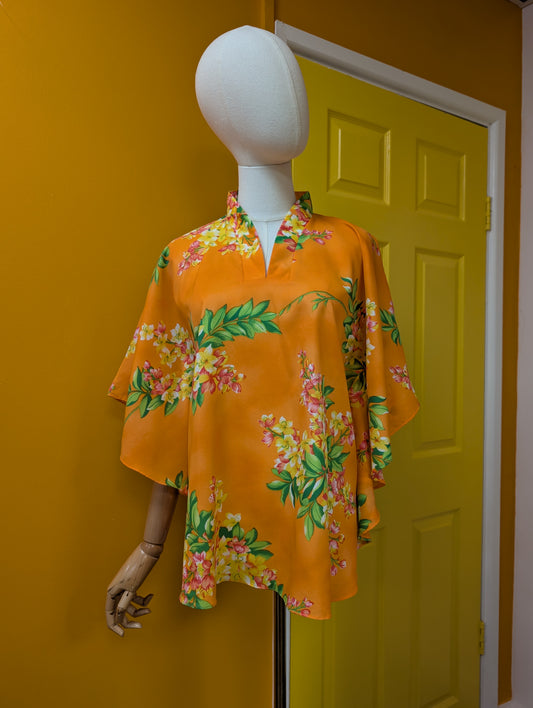 1970s Hilo Hattie's Hawaiian kaftan top