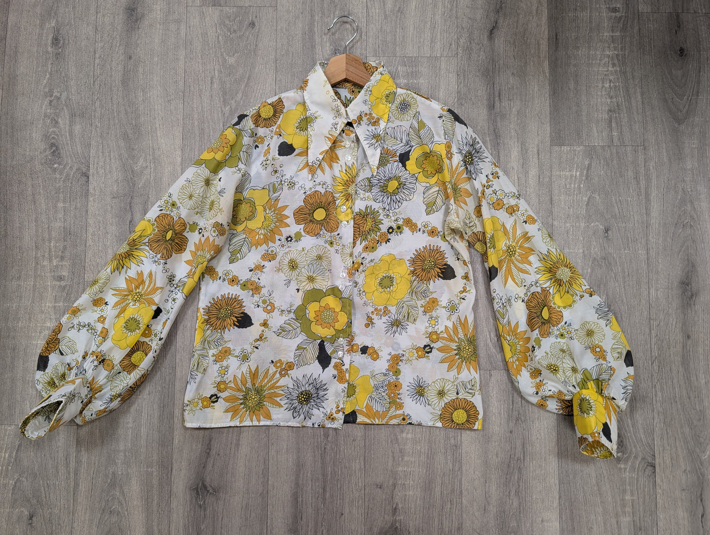 1970s floral dagger collar shirt - M/L