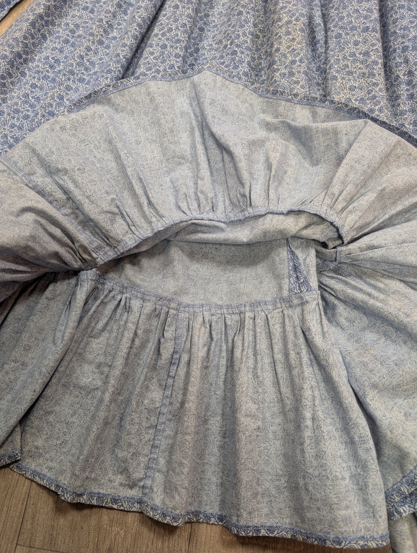 Gorgeous 1970s Laura Ashley made in Wales cotton maxi dress - XS/6/8