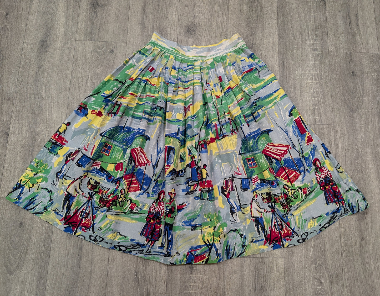 Gorgeous 1950s scenic novelty print cotton skirt - 26" waist