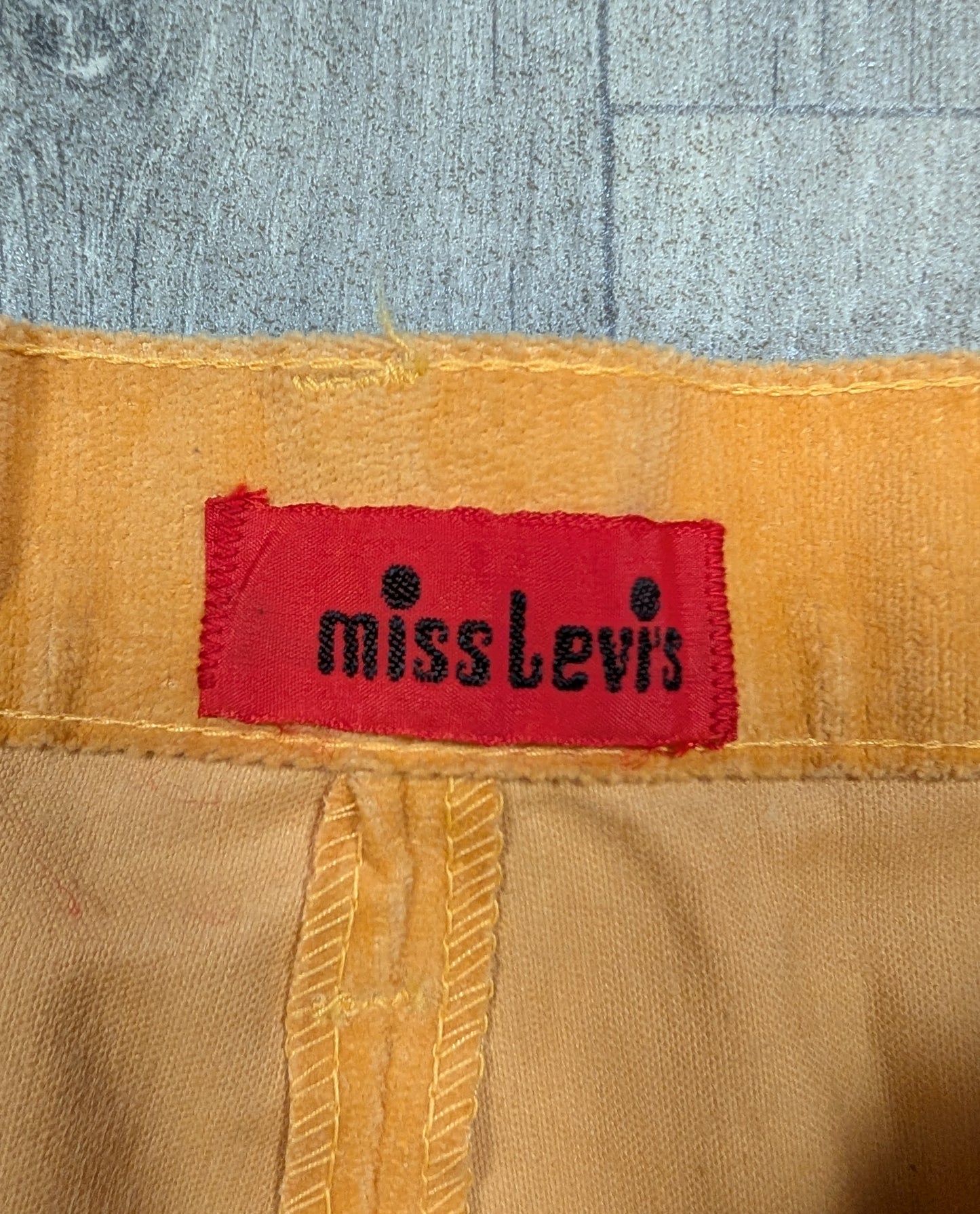 Deadstock 1970s Miss Levi's - 29"/30" waist