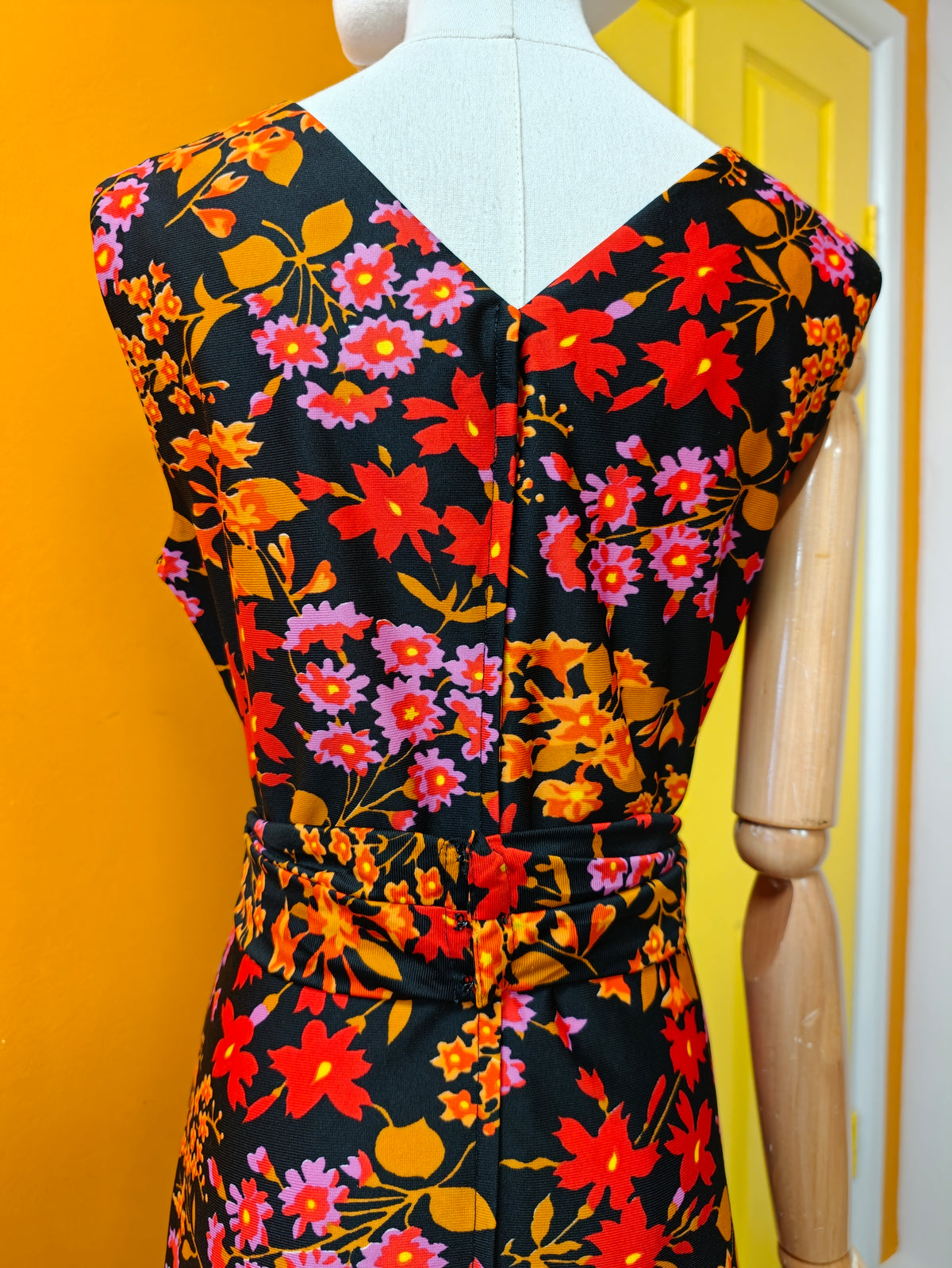 1970s Lenoir Original by Avron floral dress - M/14