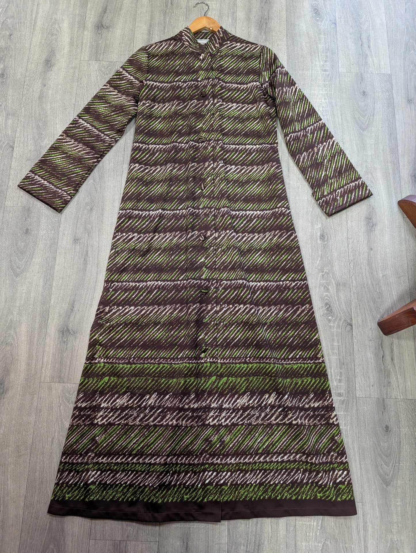 1970s brown/green patterned house coat - M