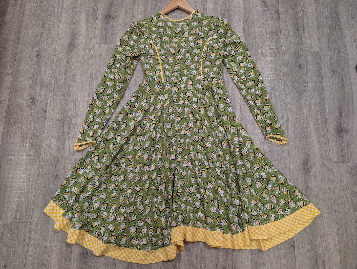 1970s Miss Mouse green & yellow novelty print dress - S/8
