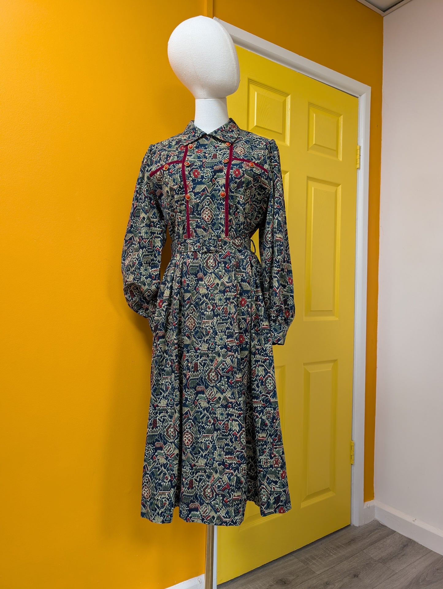 1980s Kerena dress & belt - 10/12/14