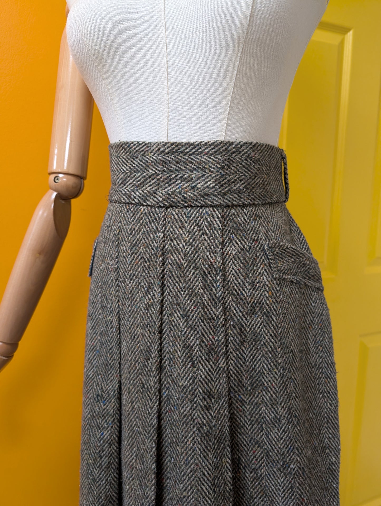 1970s wool blend skirt - 27" waist