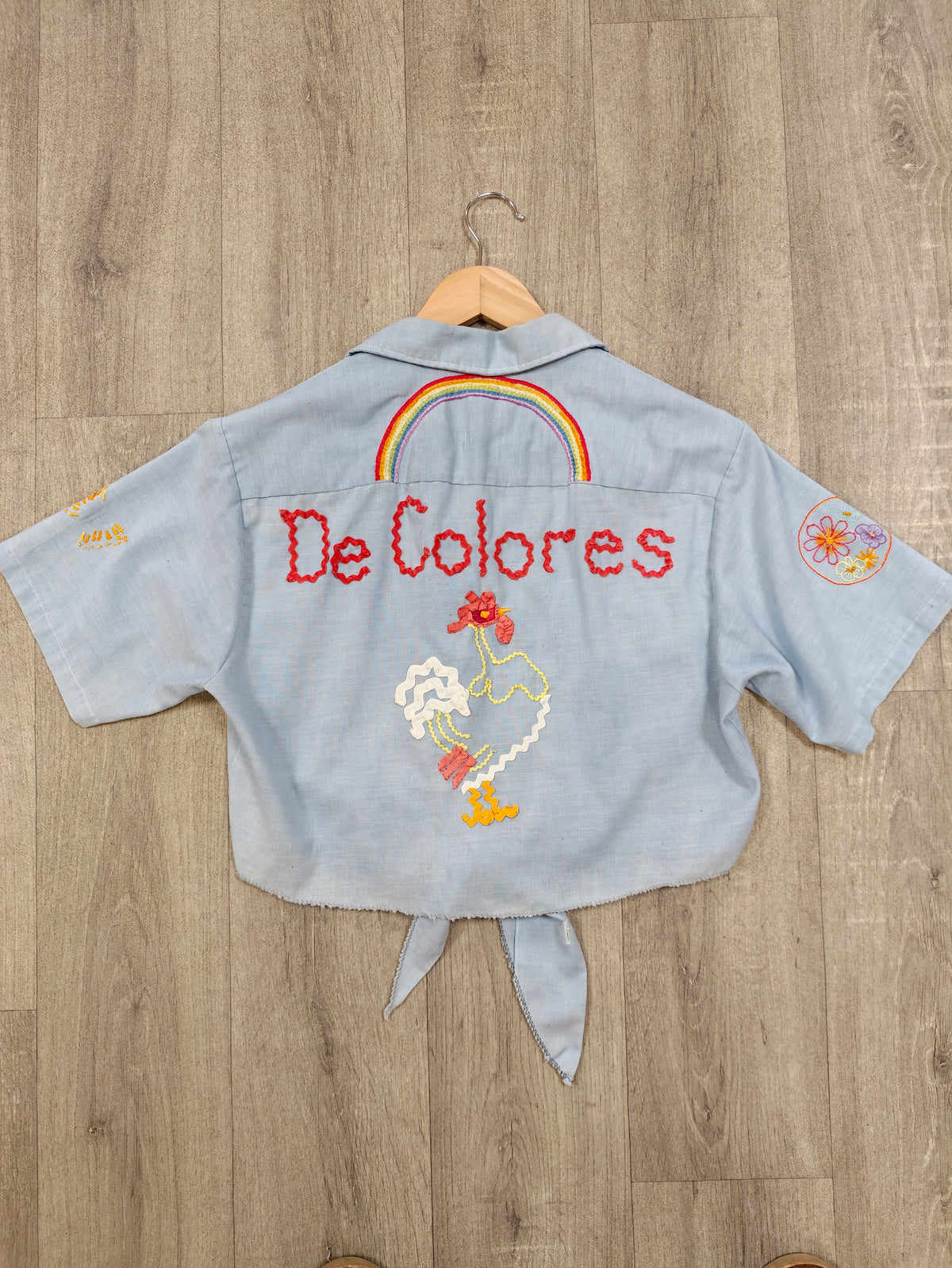 1970s De Colores embroidered & appliquéd tie waist shirt - M