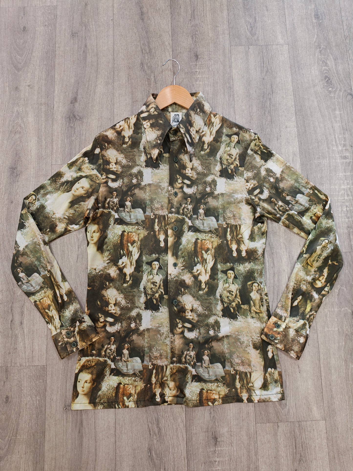 1970s Kennington novelty print dagger collar shirt