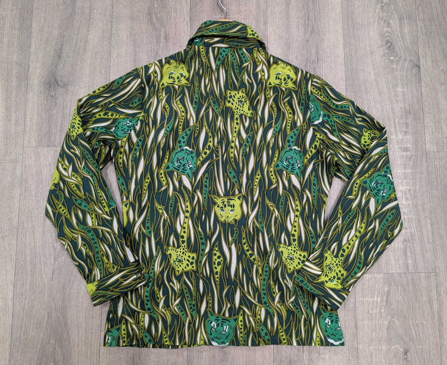 1970s green novelty print tiger shirt - S/M