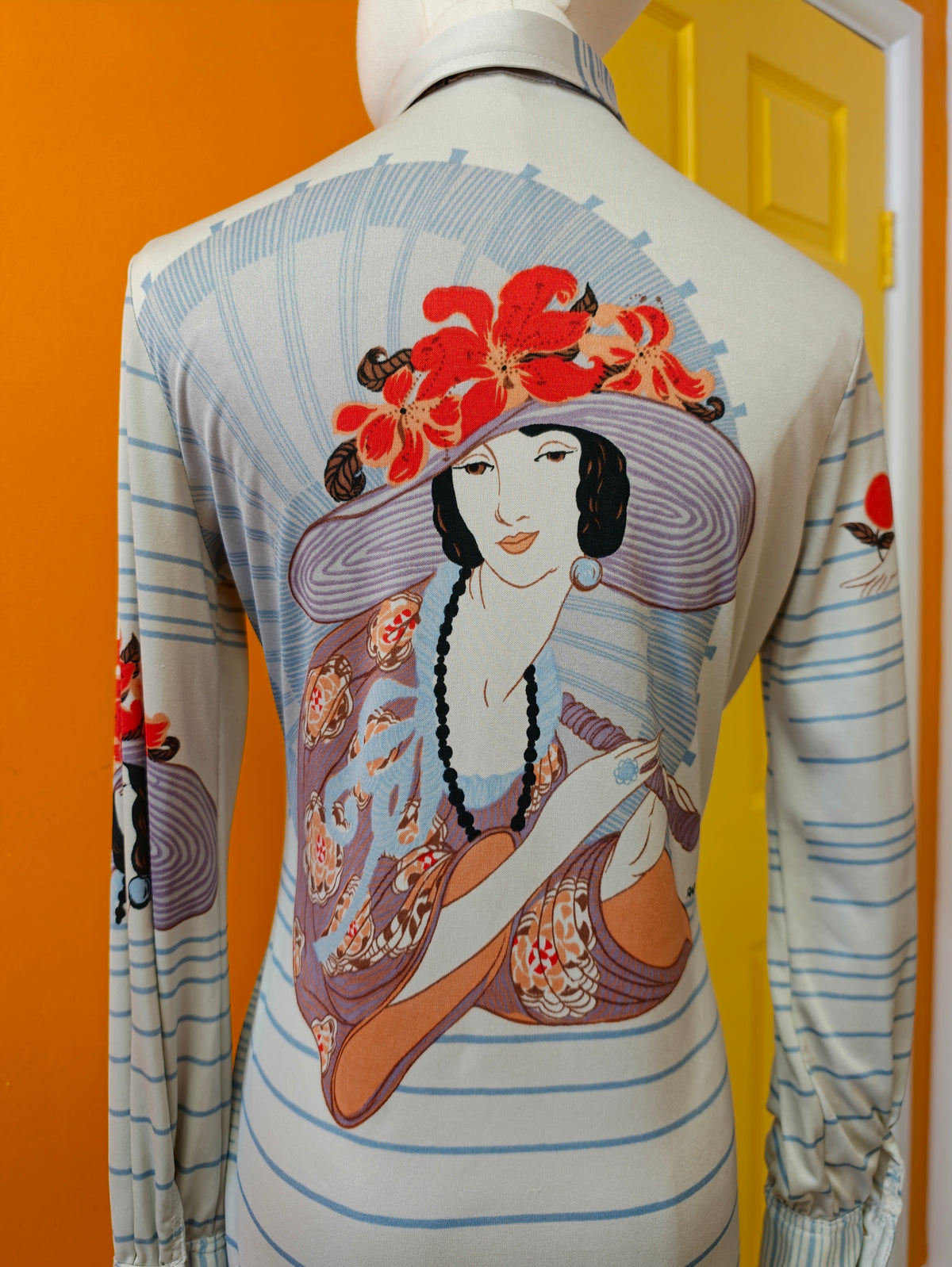 1970s novelty Helen Dryden print dagger collar shirt - S