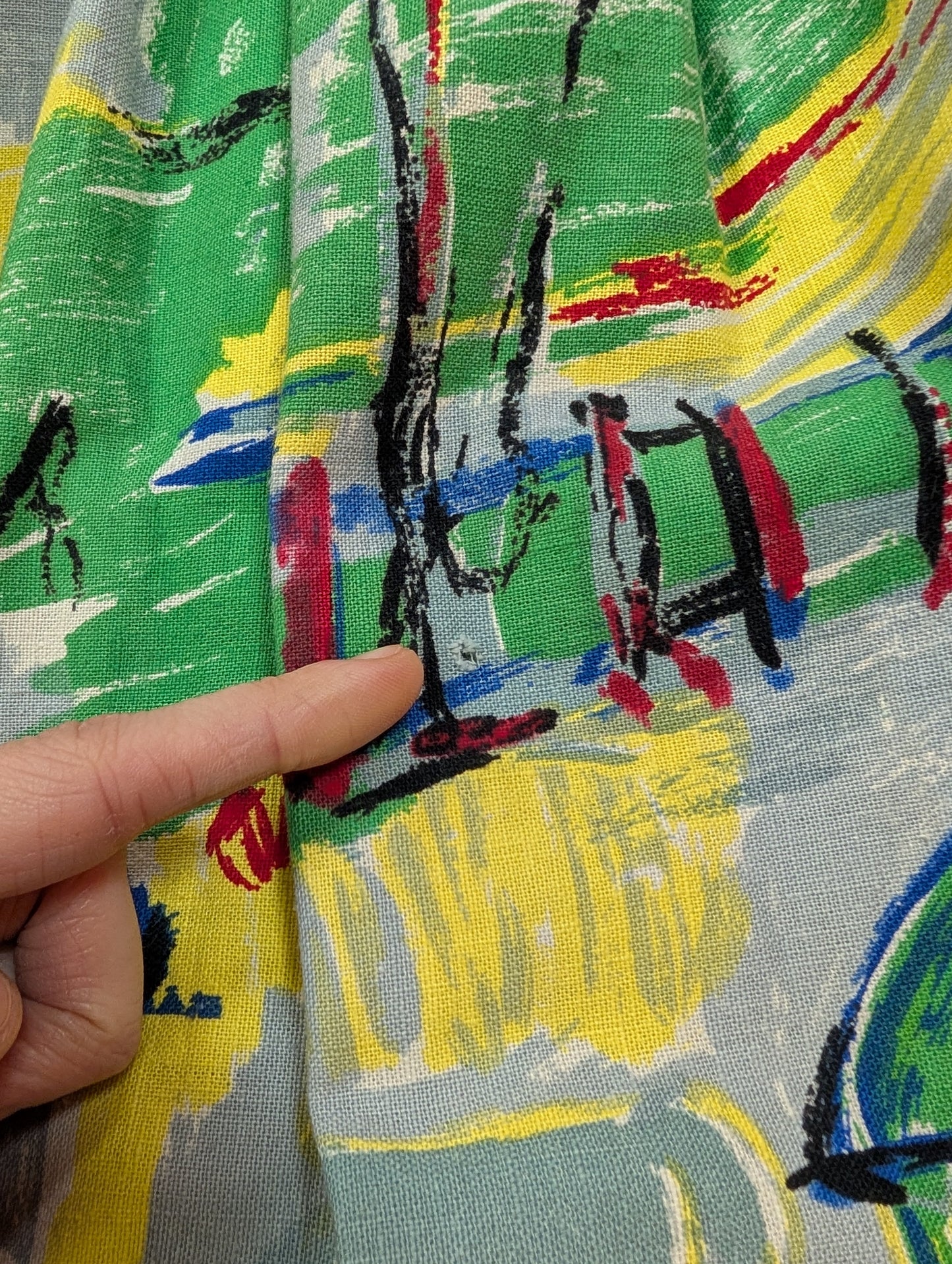 Gorgeous 1950s scenic novelty print cotton skirt - 26" waist