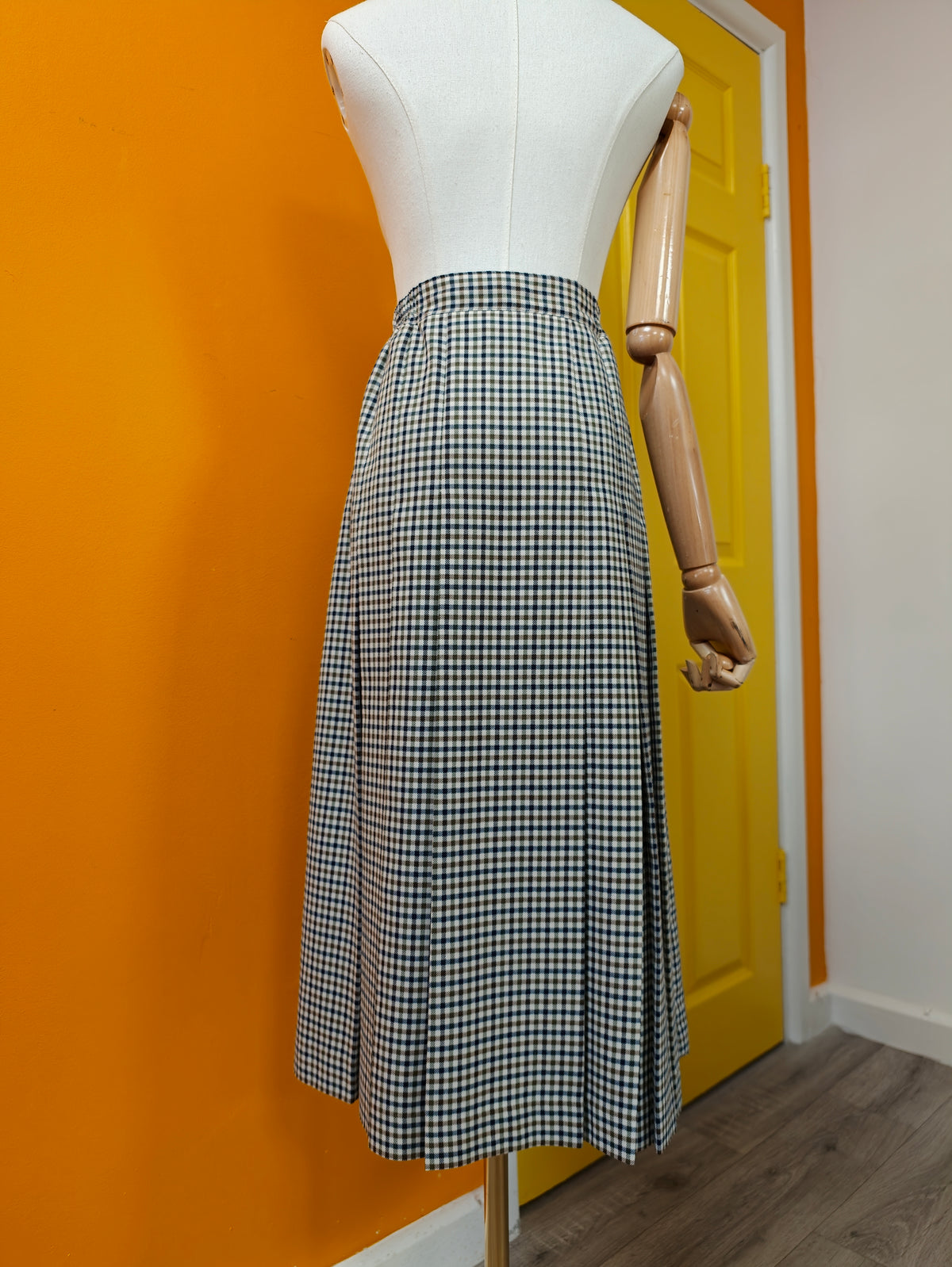 1980s Laird Portch check wool blend skirt - 30" waist