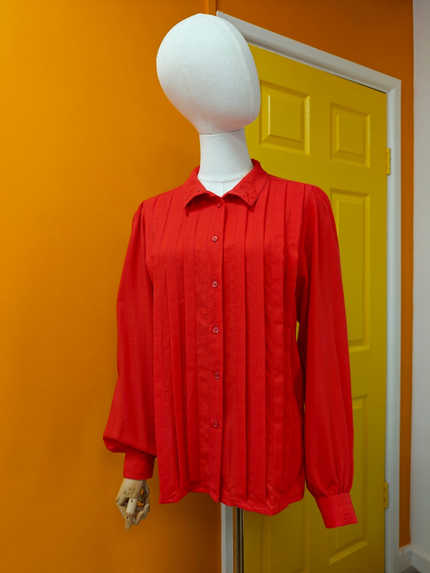 1980s Jobis Sportswear red wool shirt - S