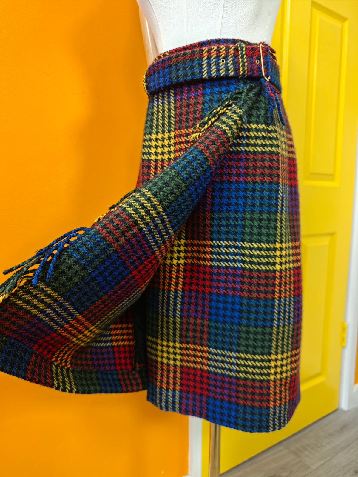 1980s Mondi wool wrap skirt - 29"/30" waist