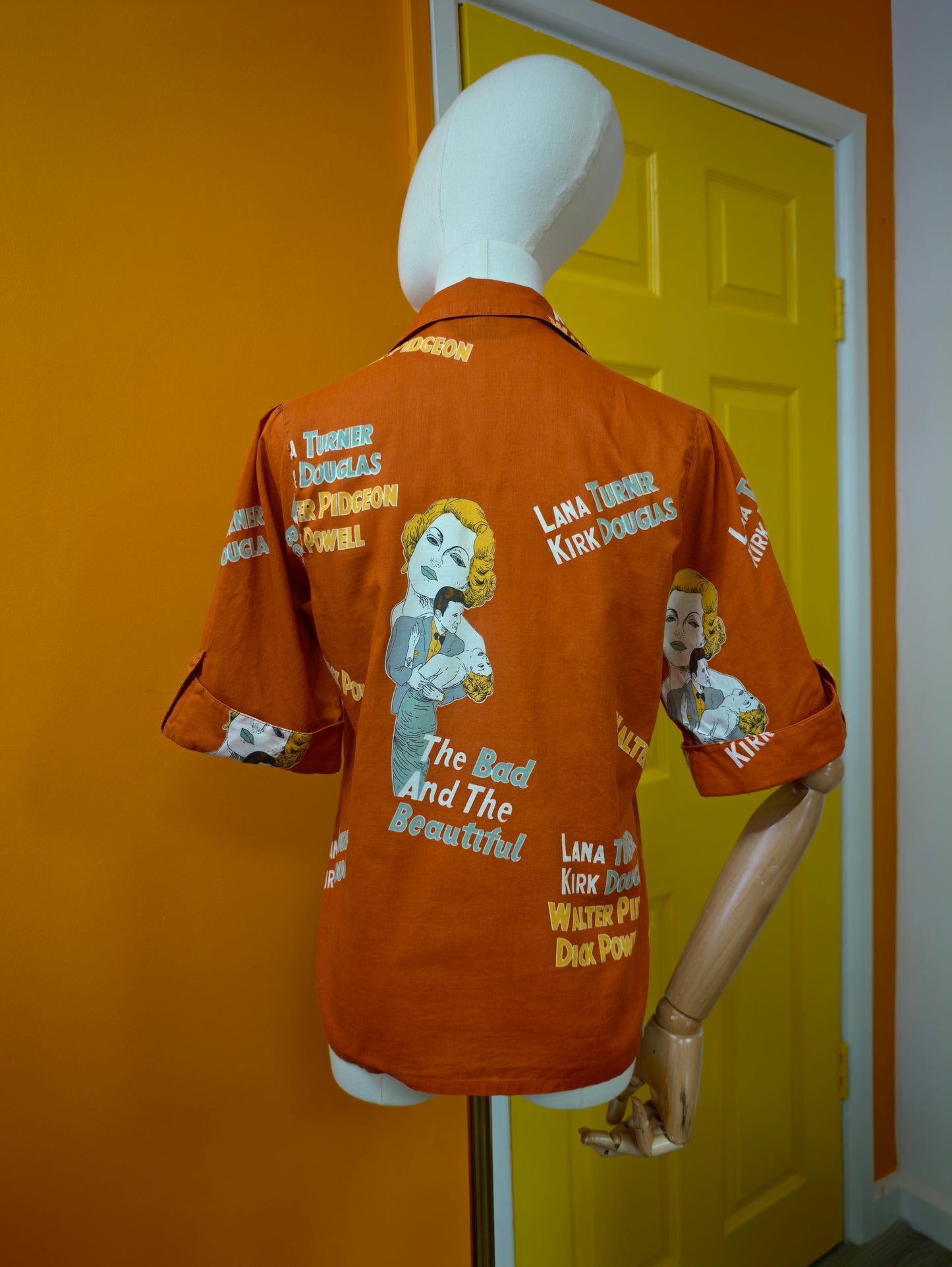1970s Bellini novelty 'The Bad and the Beautiful' print shirt - S/M