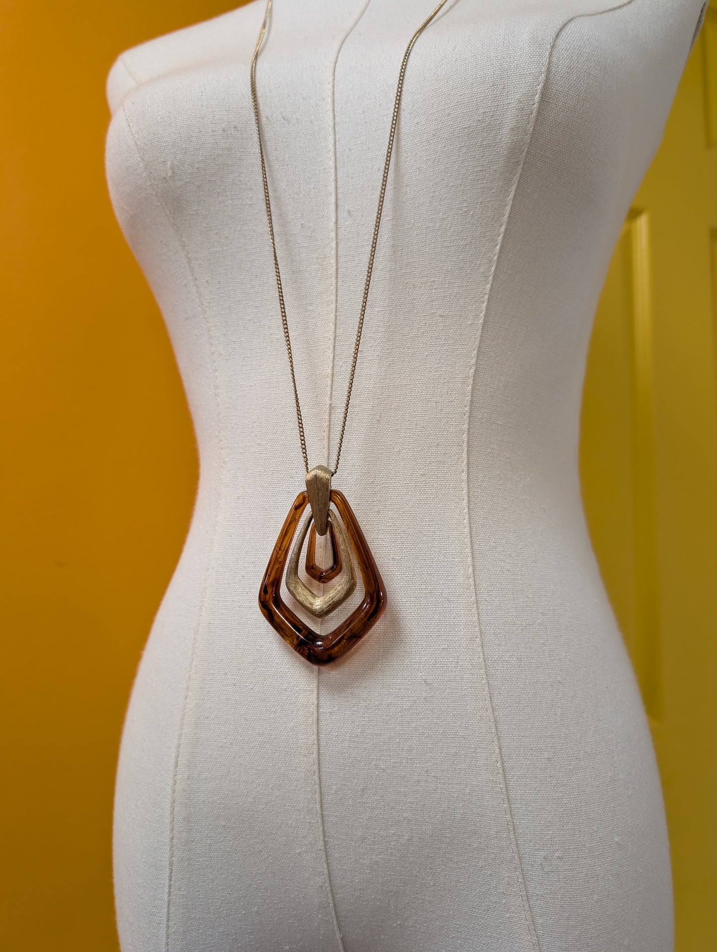 1970s Avon necklace