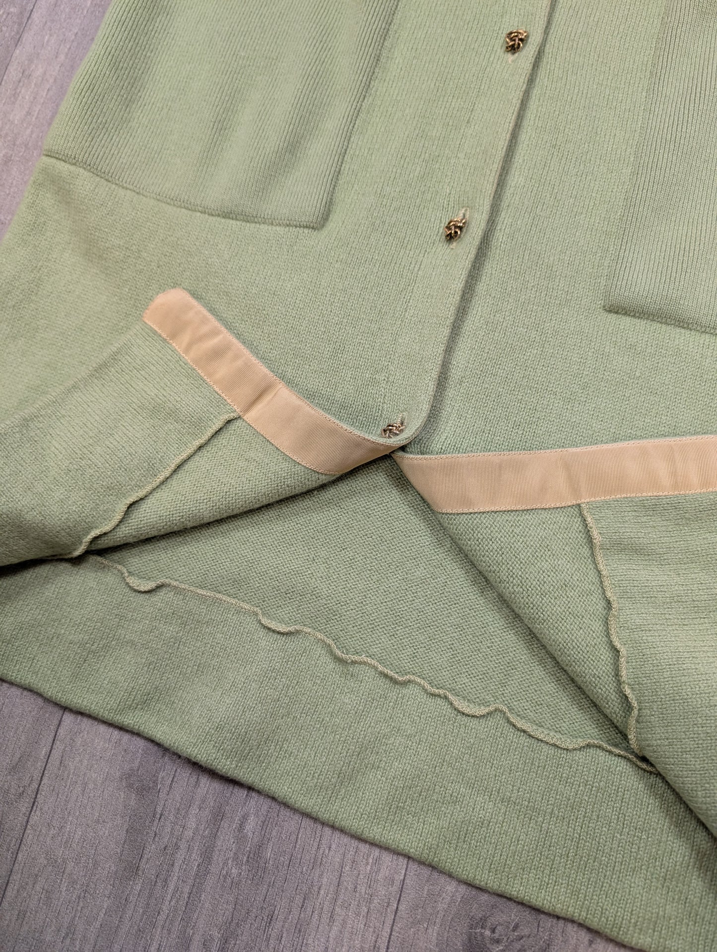 Gorgeous 1960s Bonnie Cashin Ballantyne cashmere long green cardigan