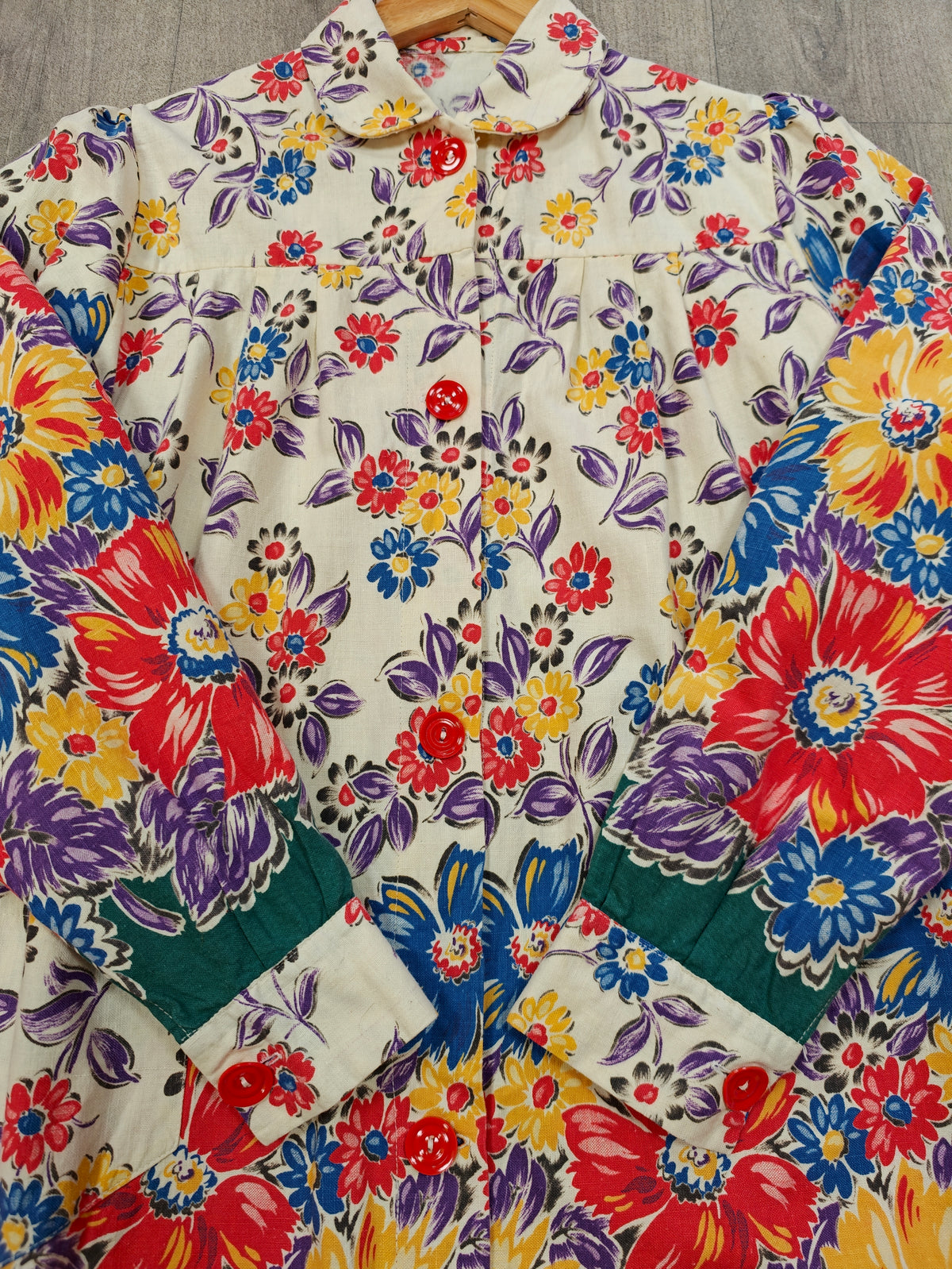 1940s floral cotton chore smock/housecoat