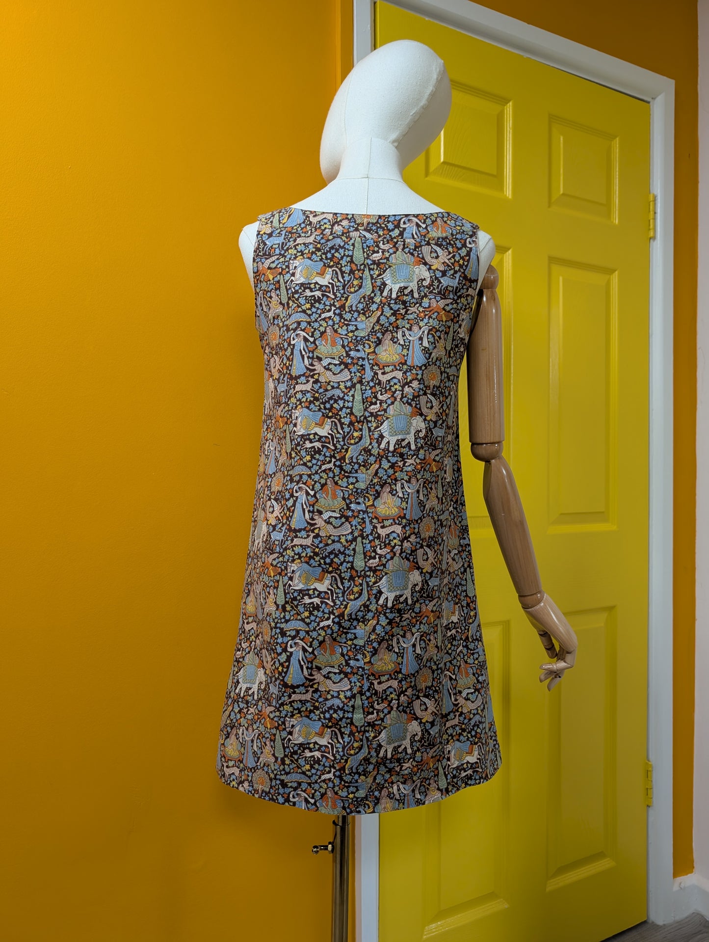 1960s Warrender Liberty fabric novelty print cotton dress - S/8