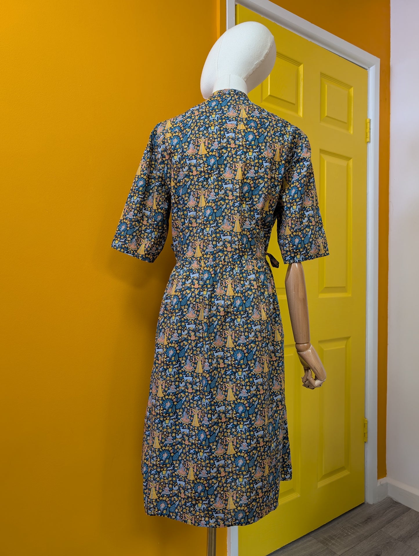 Liberty 'Dancing Ladies' print dress - M/L
