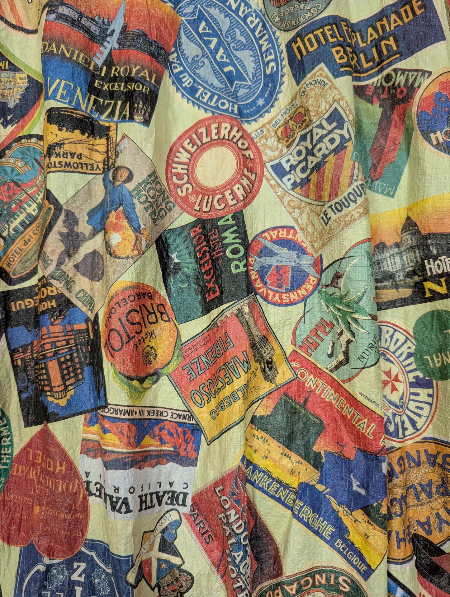 80s/90s Globe Traveller novelty print Tyvek jacket