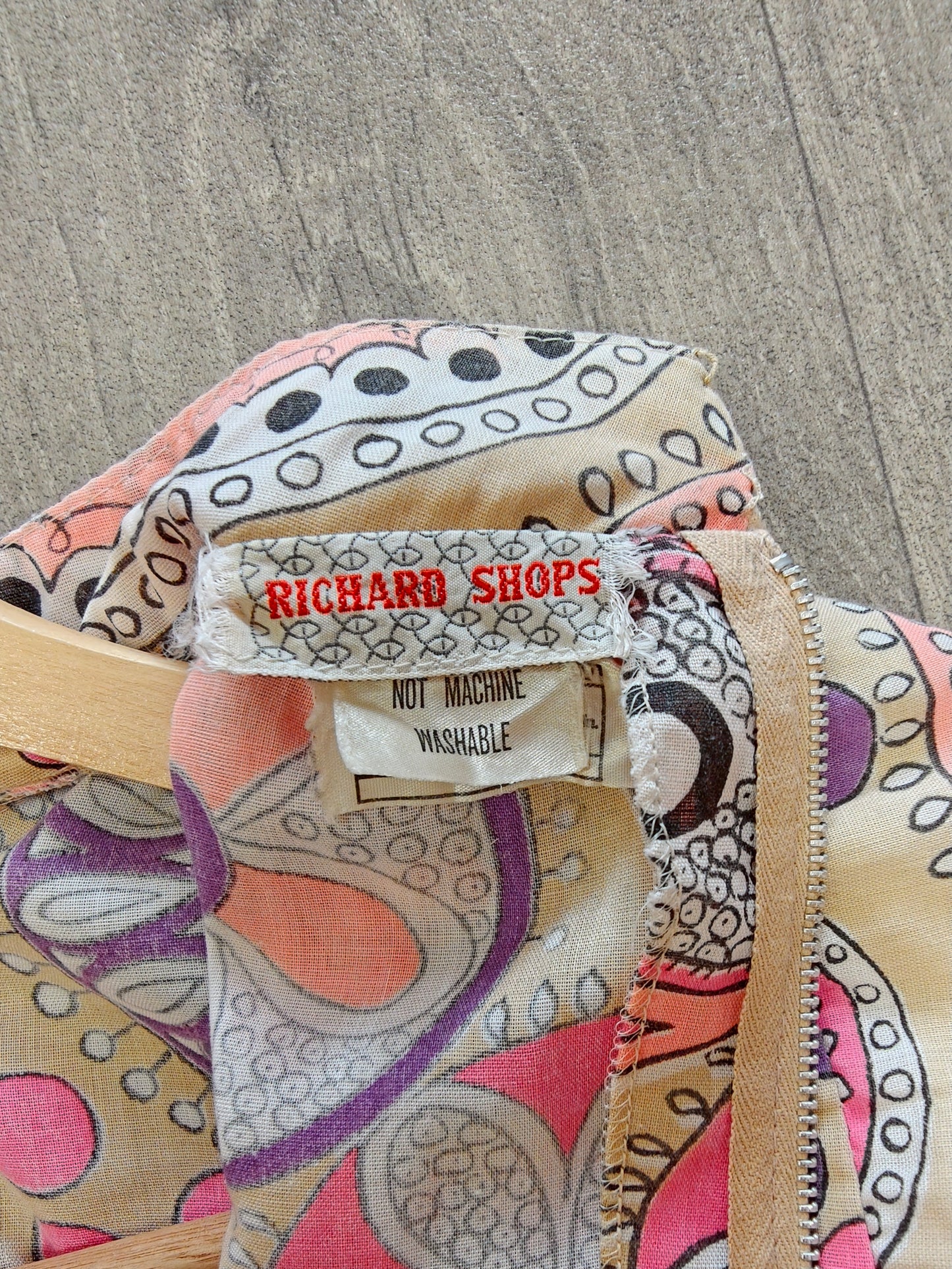 1960s Richard Shops psychedelic pink maxi dress - S