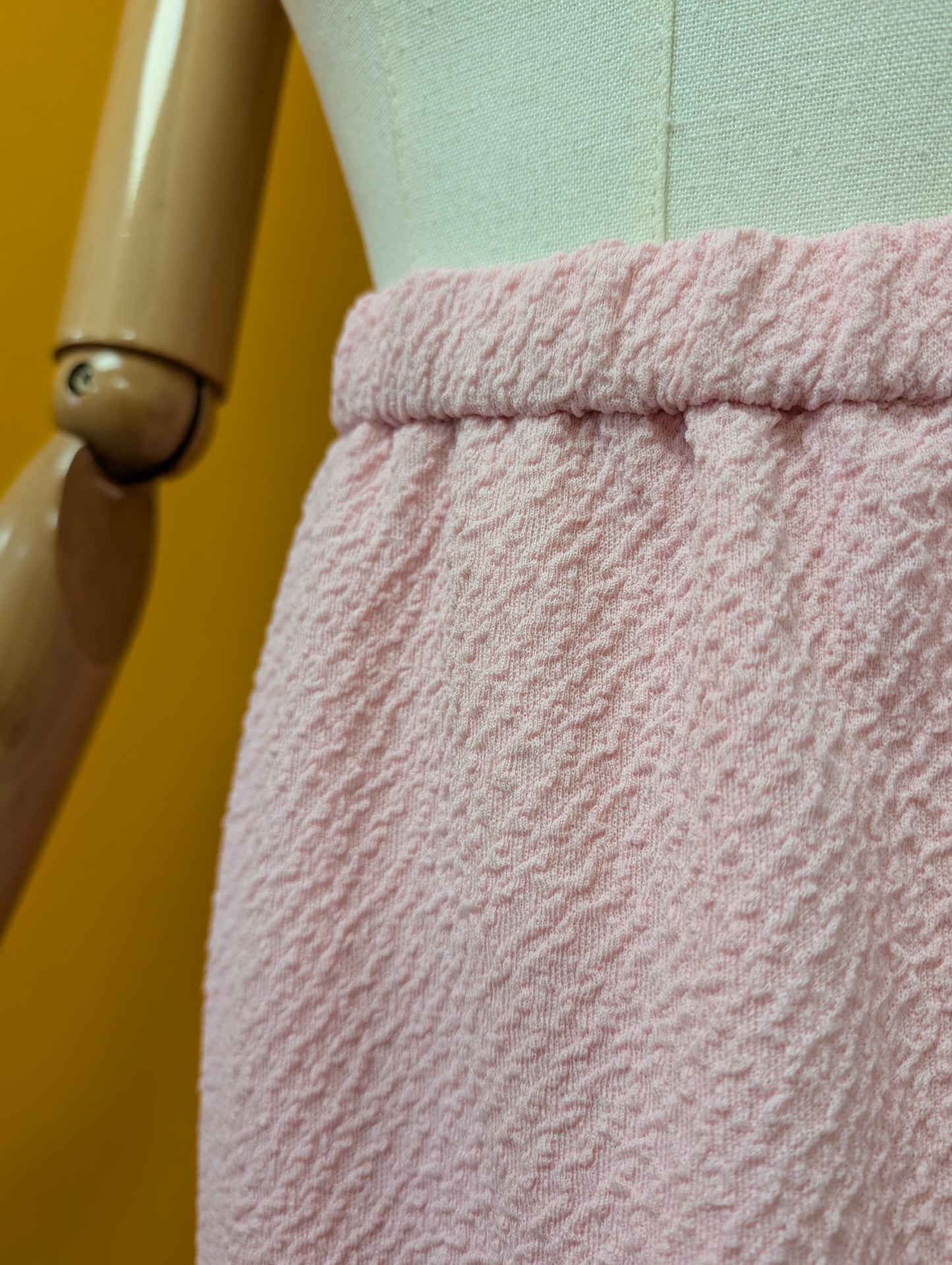 1960s St Michael pink crimplene skirt suit - M/12/14
