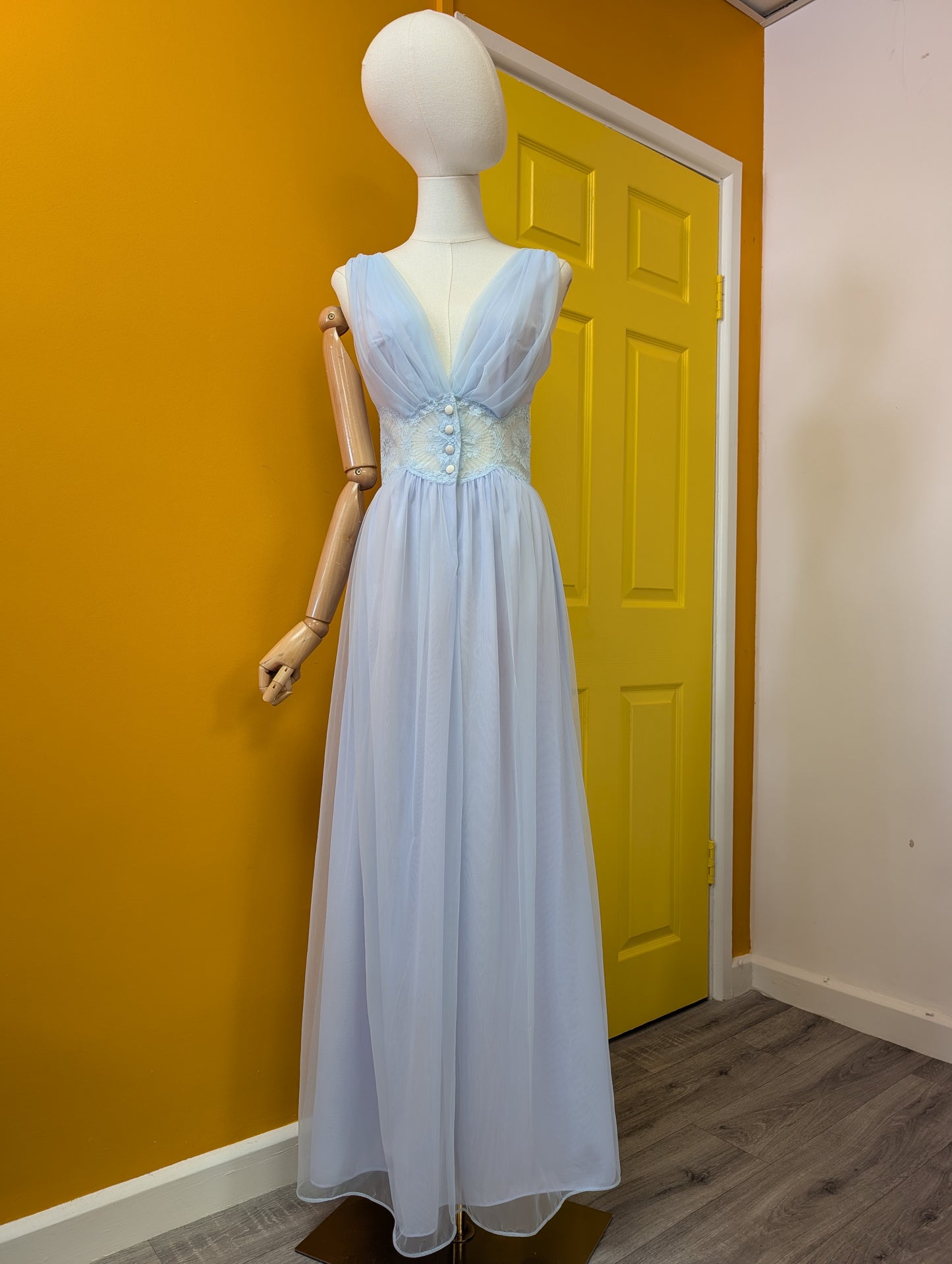 Gorgeous 1960s Kayser nightdress - S/8