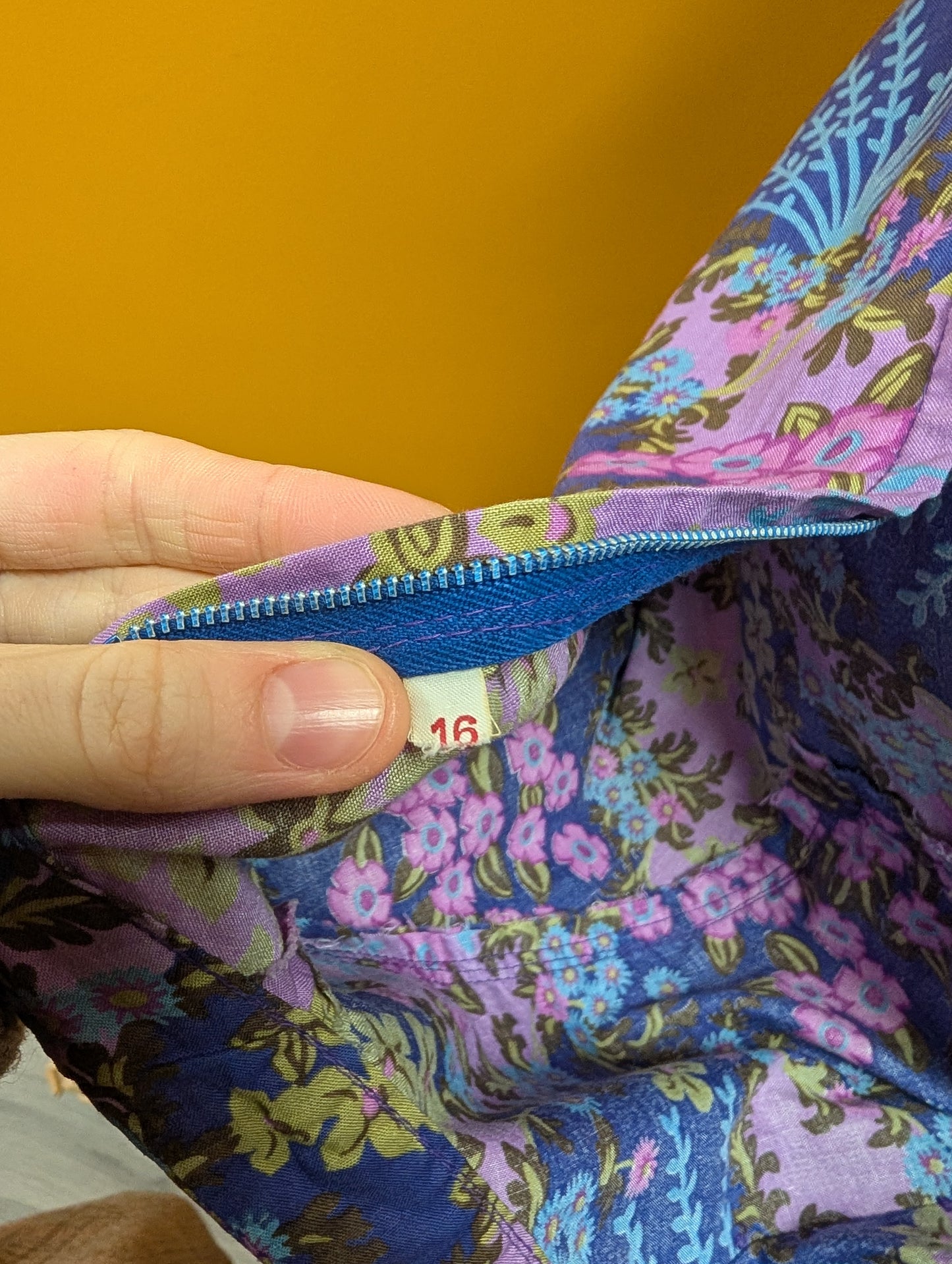 1970s psychedelic maxi dress - M/12