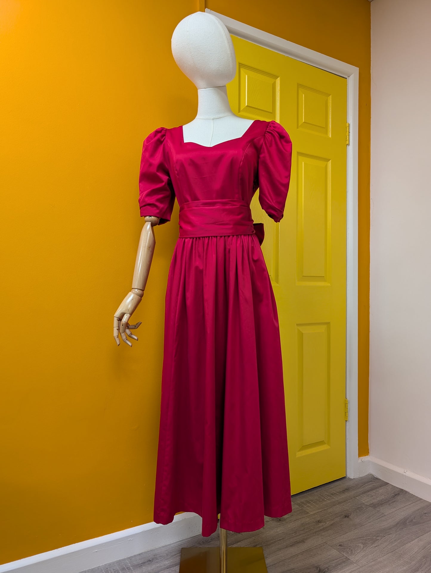 1980s Laura Ashley pink dress with belt - S/10