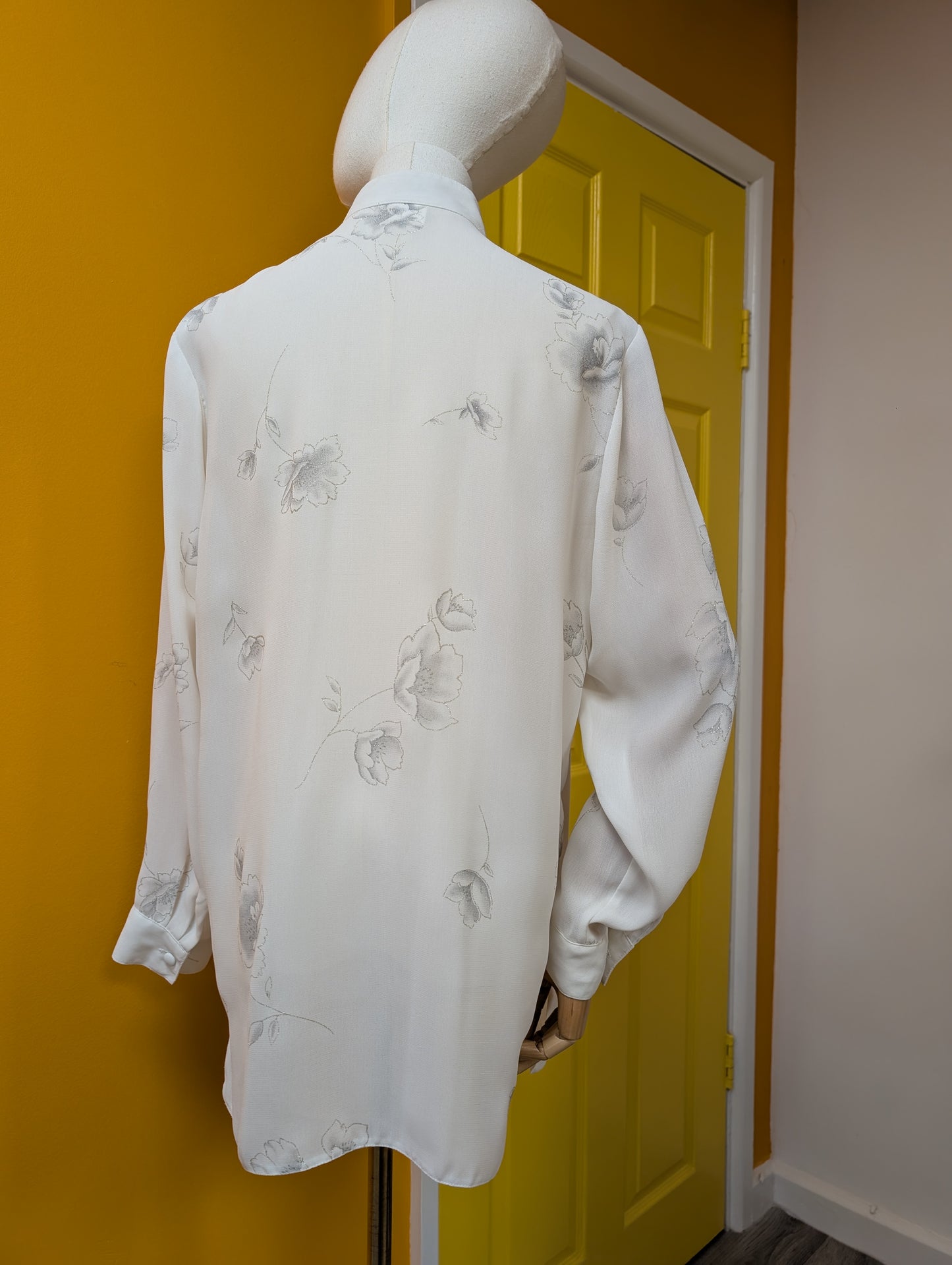 1980s white & silver floral shirt - M