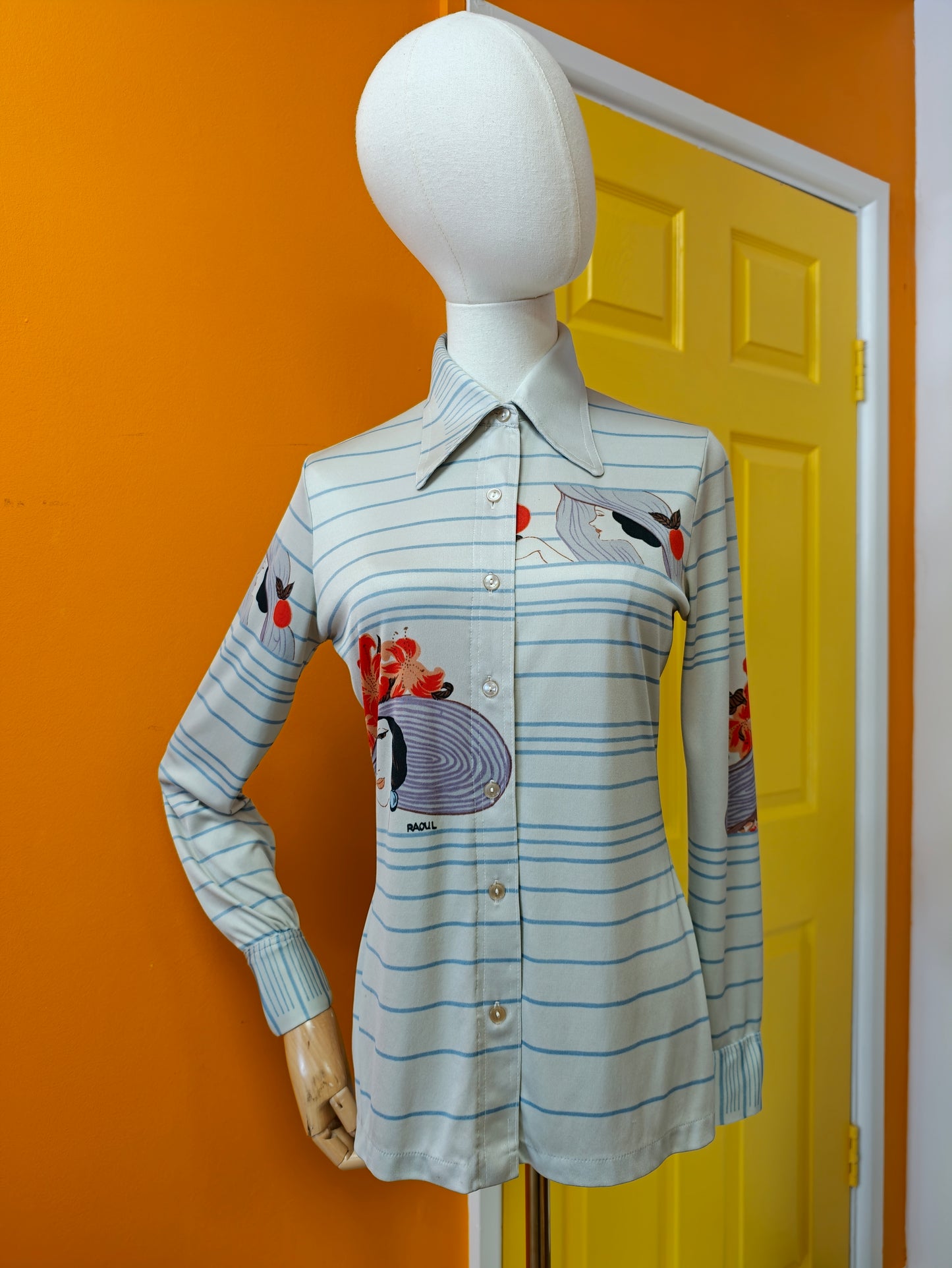 1970s novelty Helen Dryden print dagger collar shirt - S