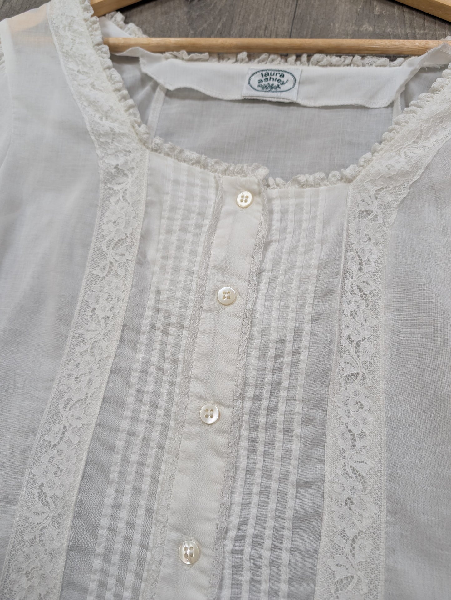 80s/90s Laura Ashley white blouse - XS/S