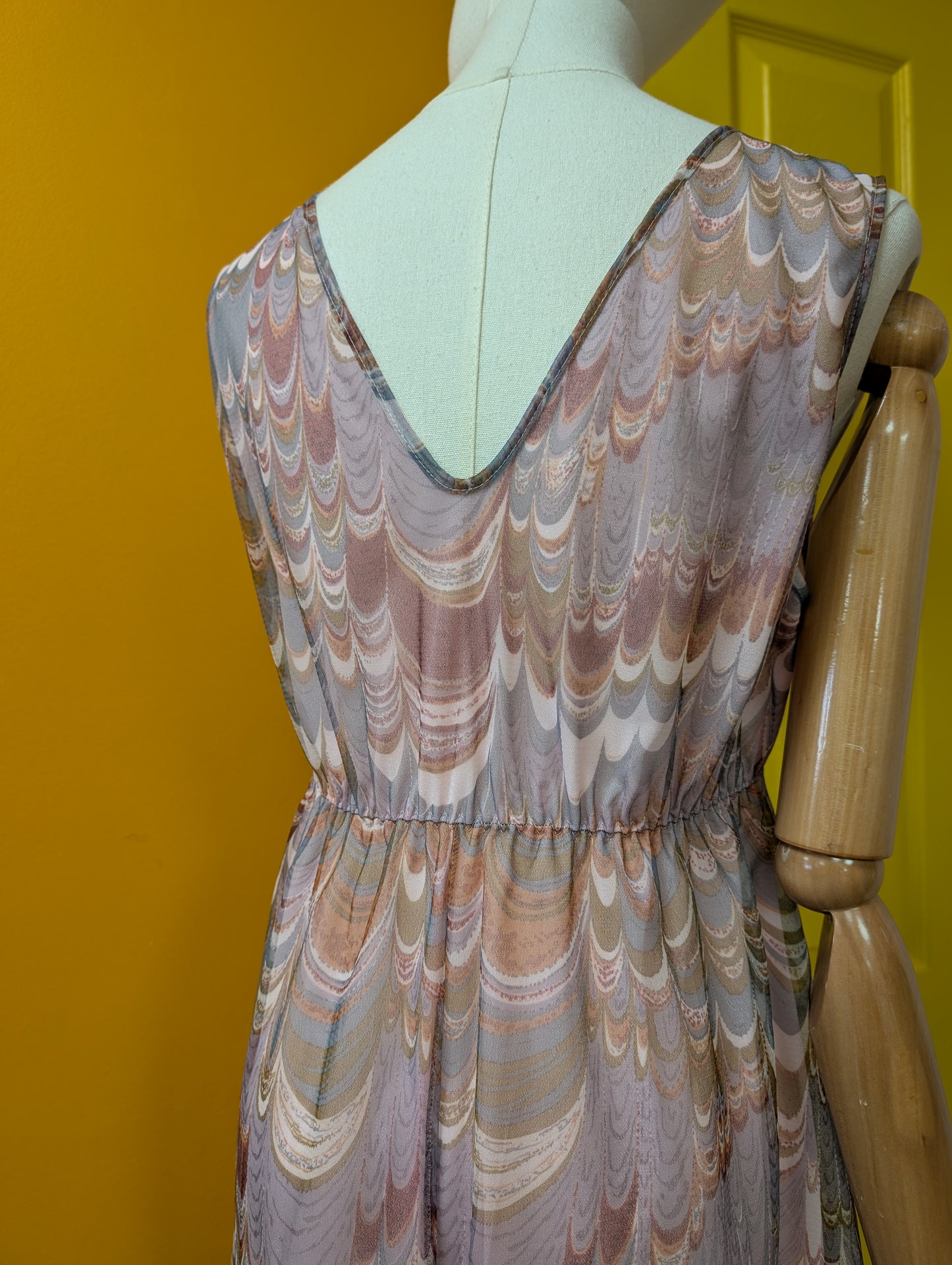 1970s psychedelic nightdress - M/12