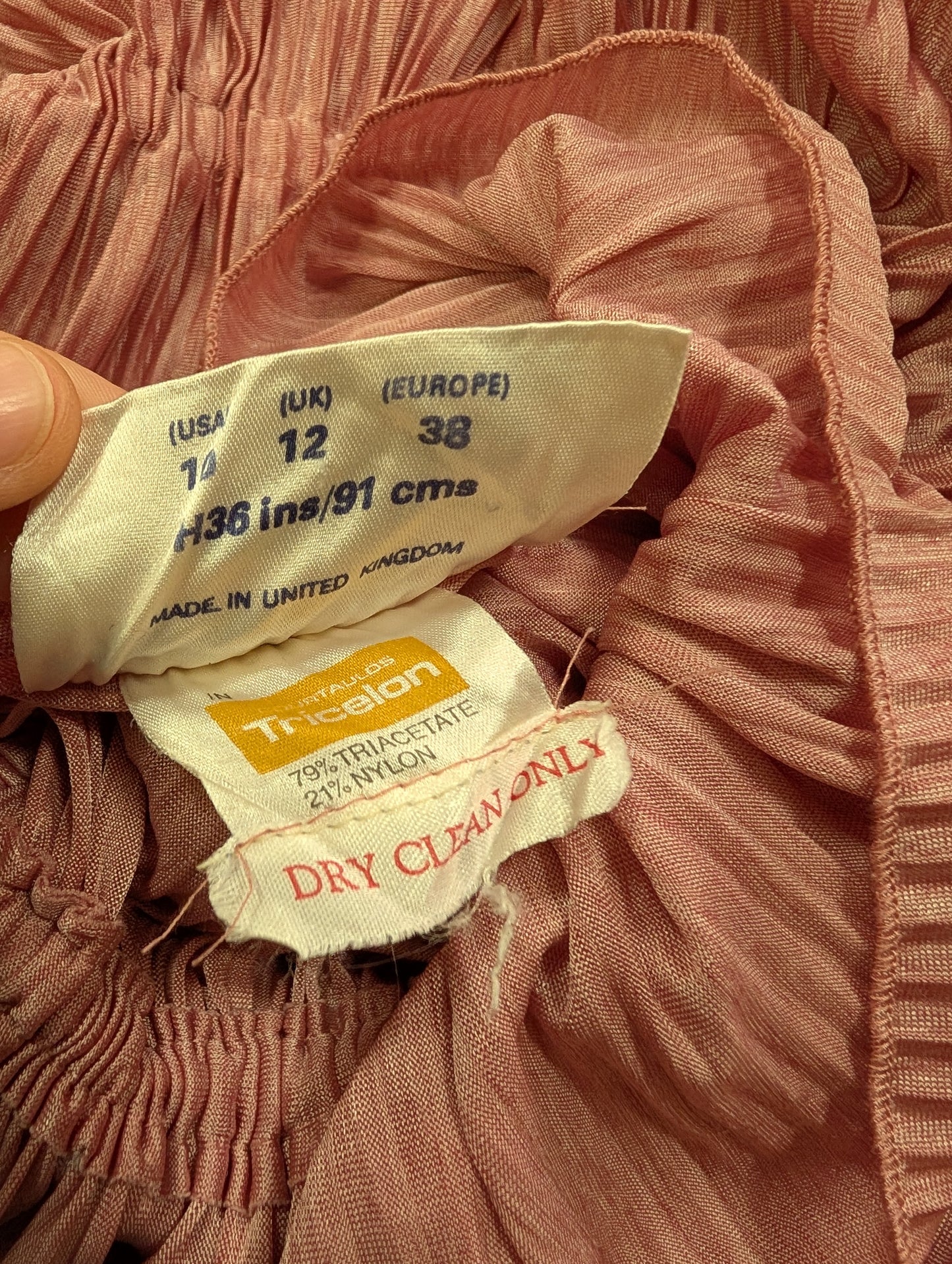 1970s Hershelle Young Mayfair dusky pink lace trim blouse - XS/S