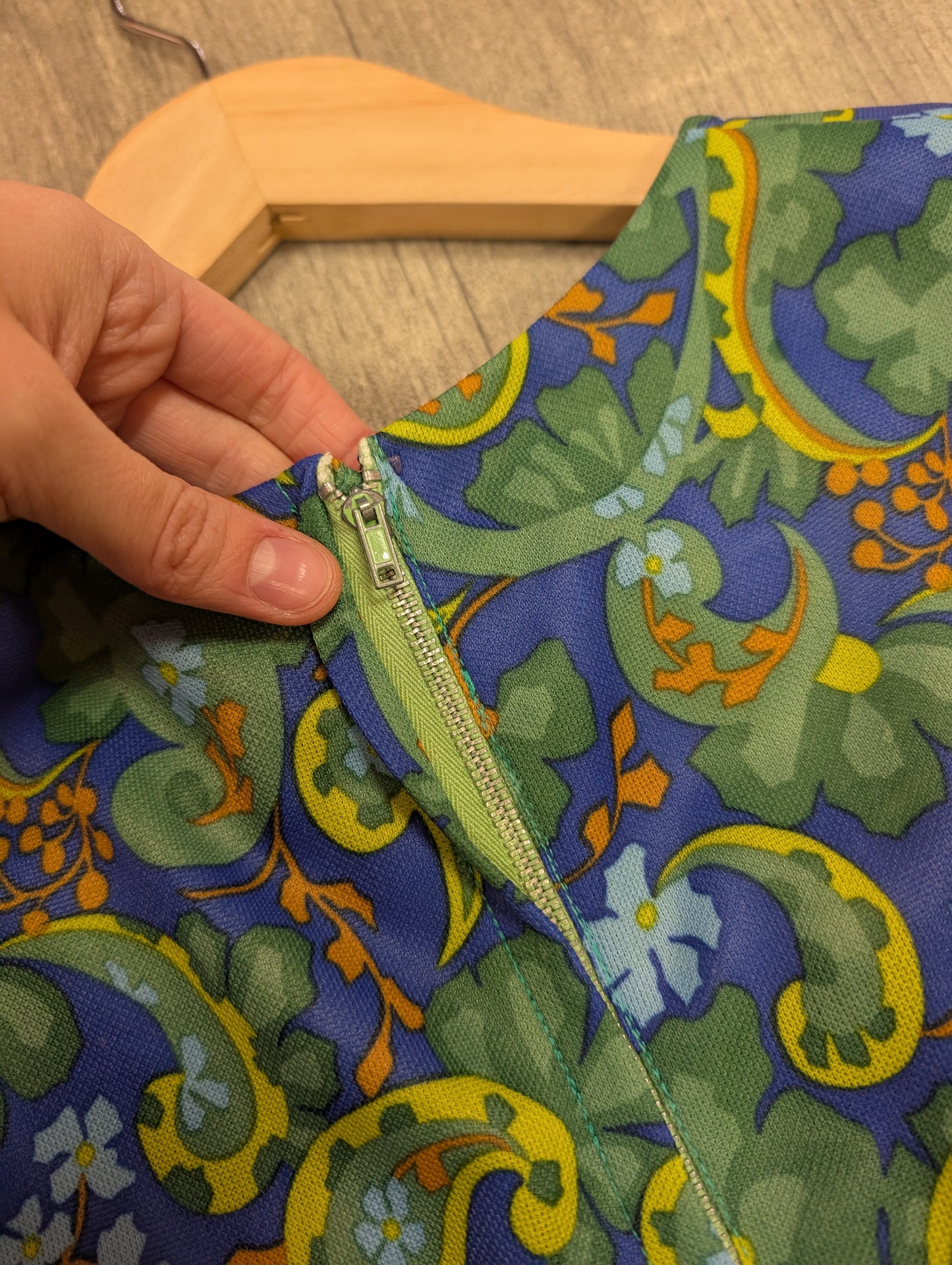 1970s green/blue paisley maxi dress - S/10