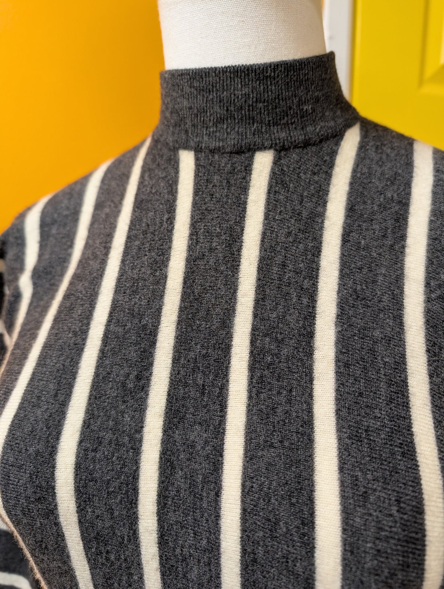 John Laing pure new wool striped batwing jumper - XS