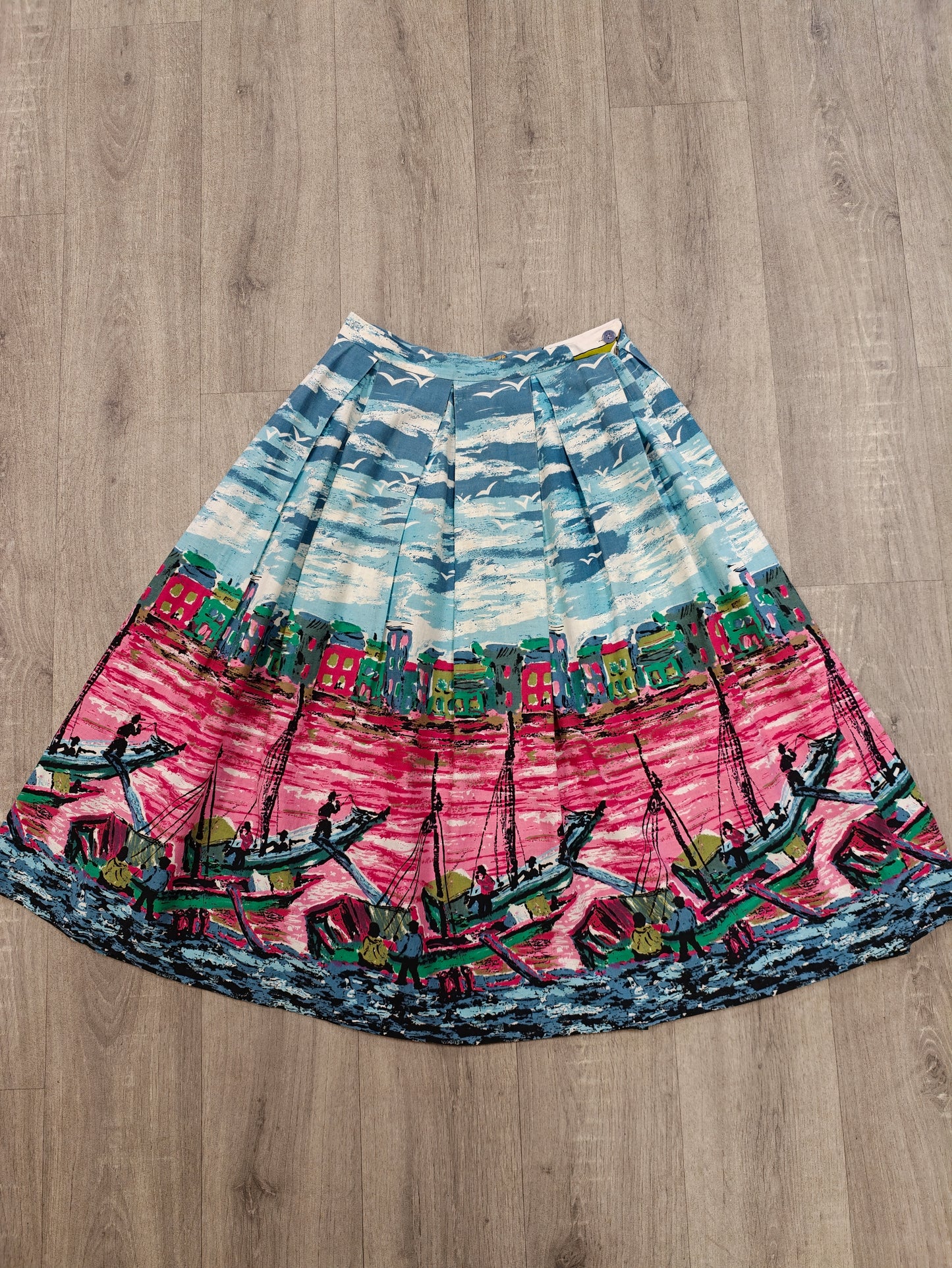 1950s Susan Barry novelty scenic print skirt