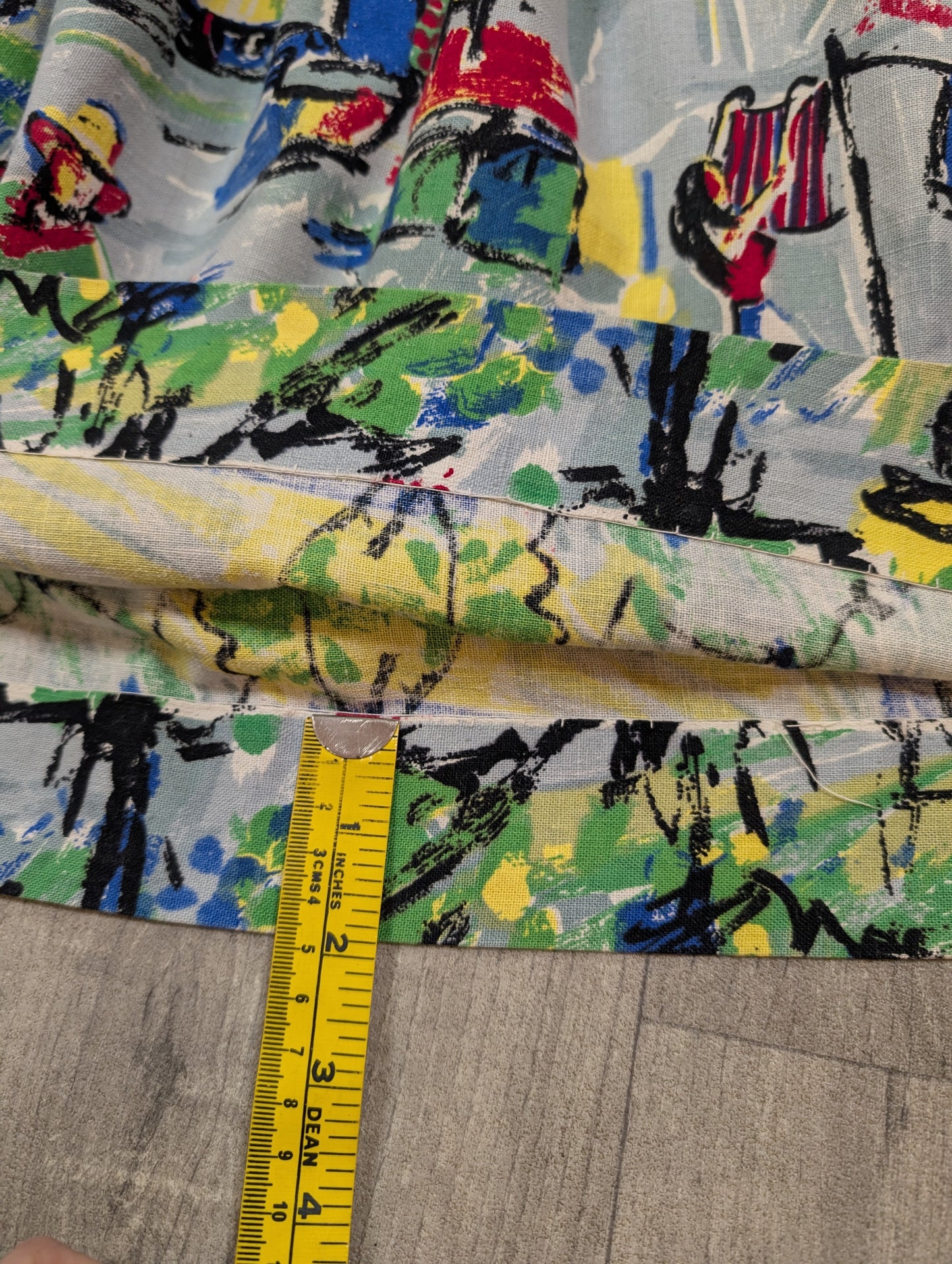 Gorgeous 1950s scenic novelty print cotton skirt - 26" waist