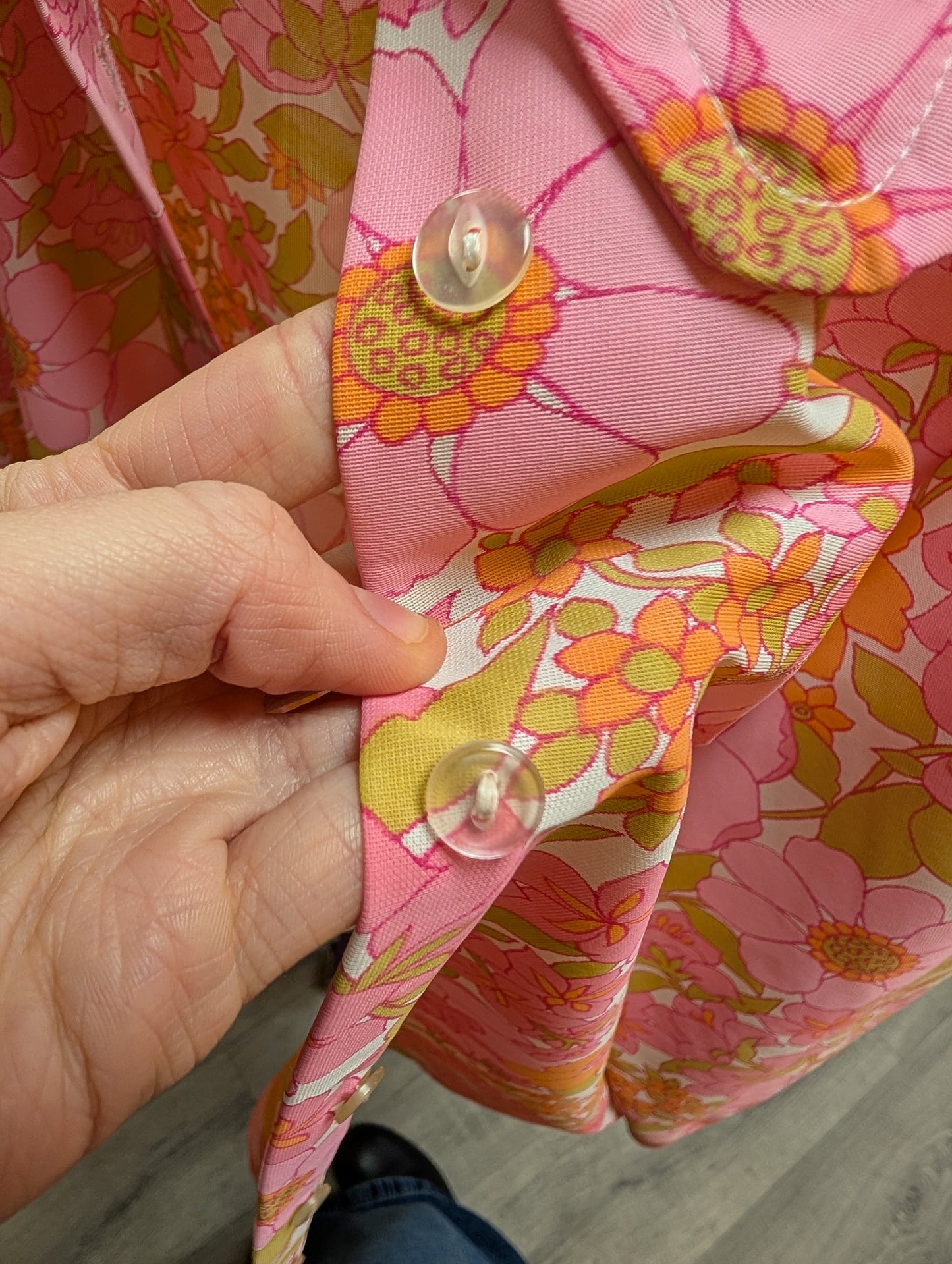 Keynote psychedelic pink/orange floral shirt - M/L