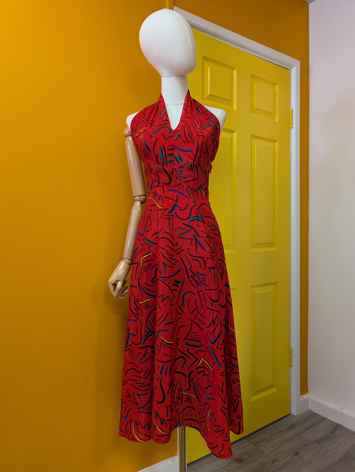 1980s red halter neck abstract print dress - S/10
