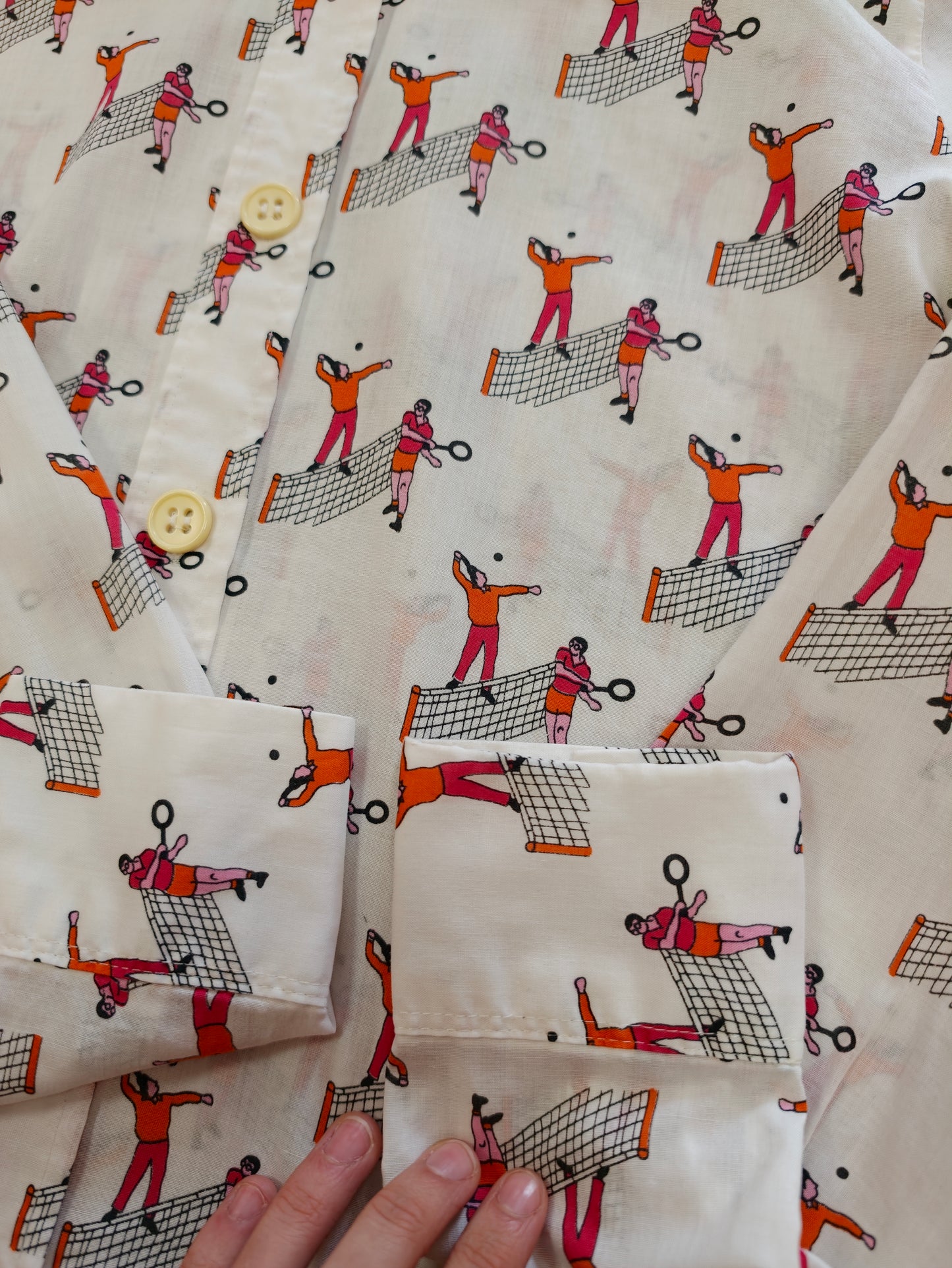 1970s novelty tennis print cotton dagger collar shirt - M