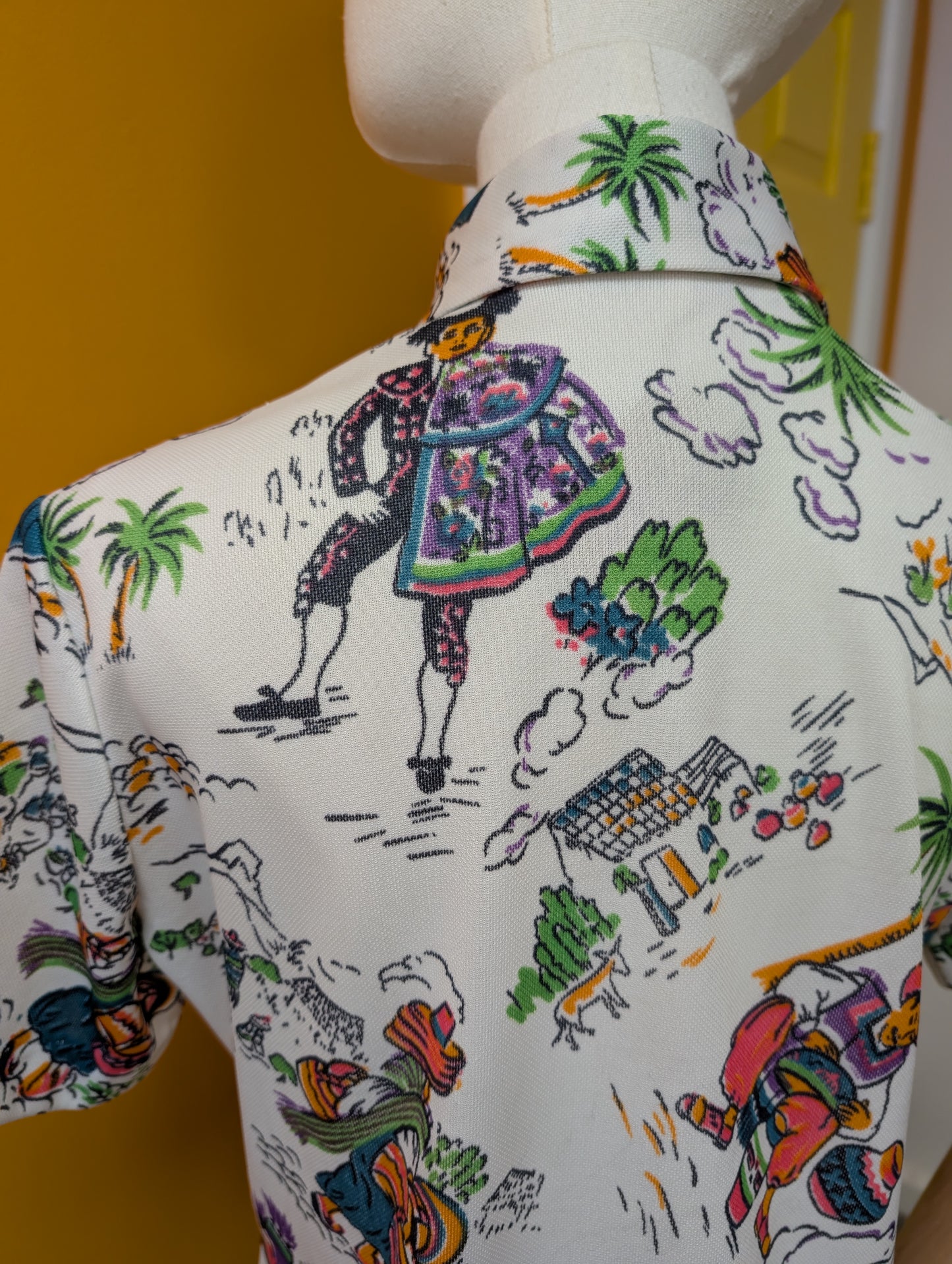 1970s novelty Mexican print shirt - M