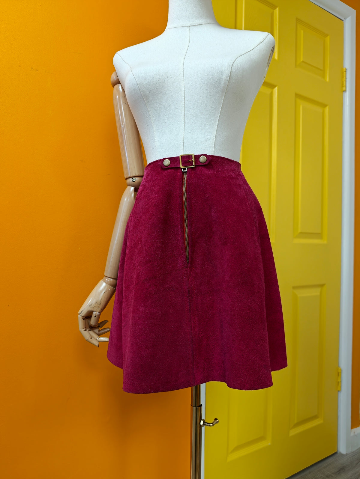 1960s suede mini skirt - 26" waist