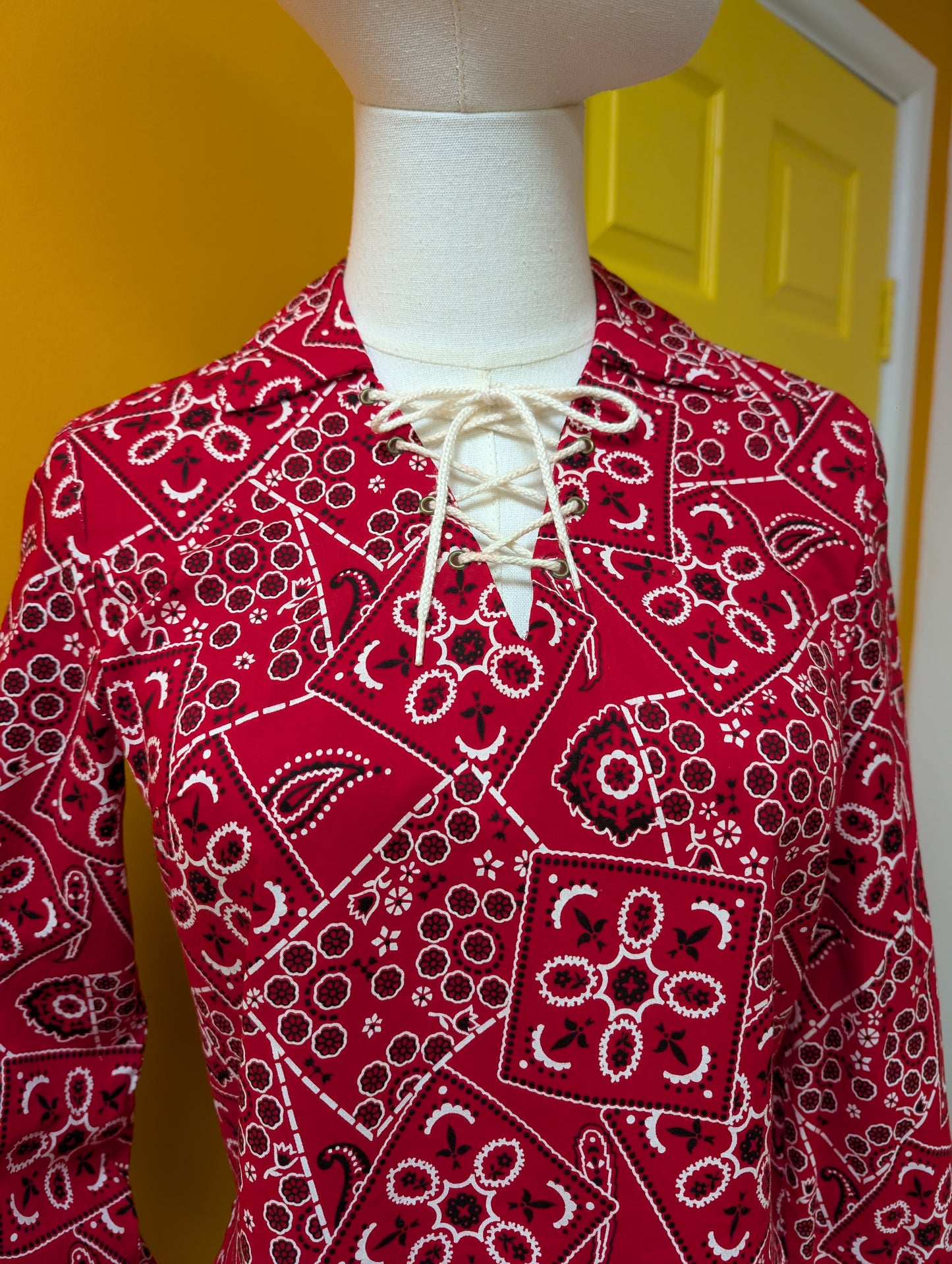 1950s Carol Brent red lace up bandana print top - XS