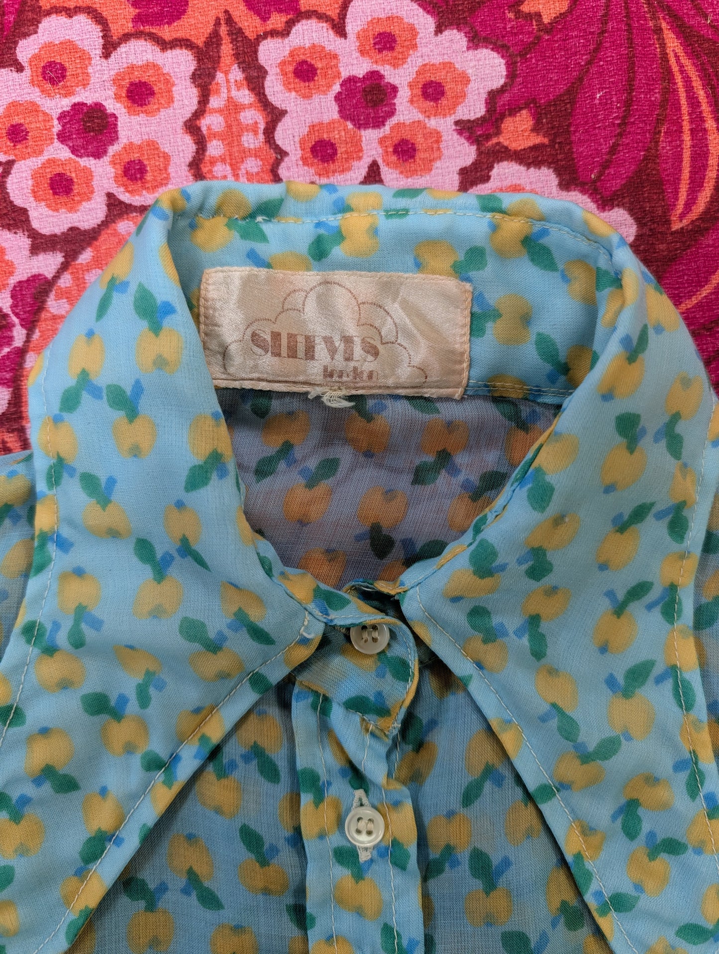 Gorgeous 1970s Sleeves London shirt - XS/S/6/8