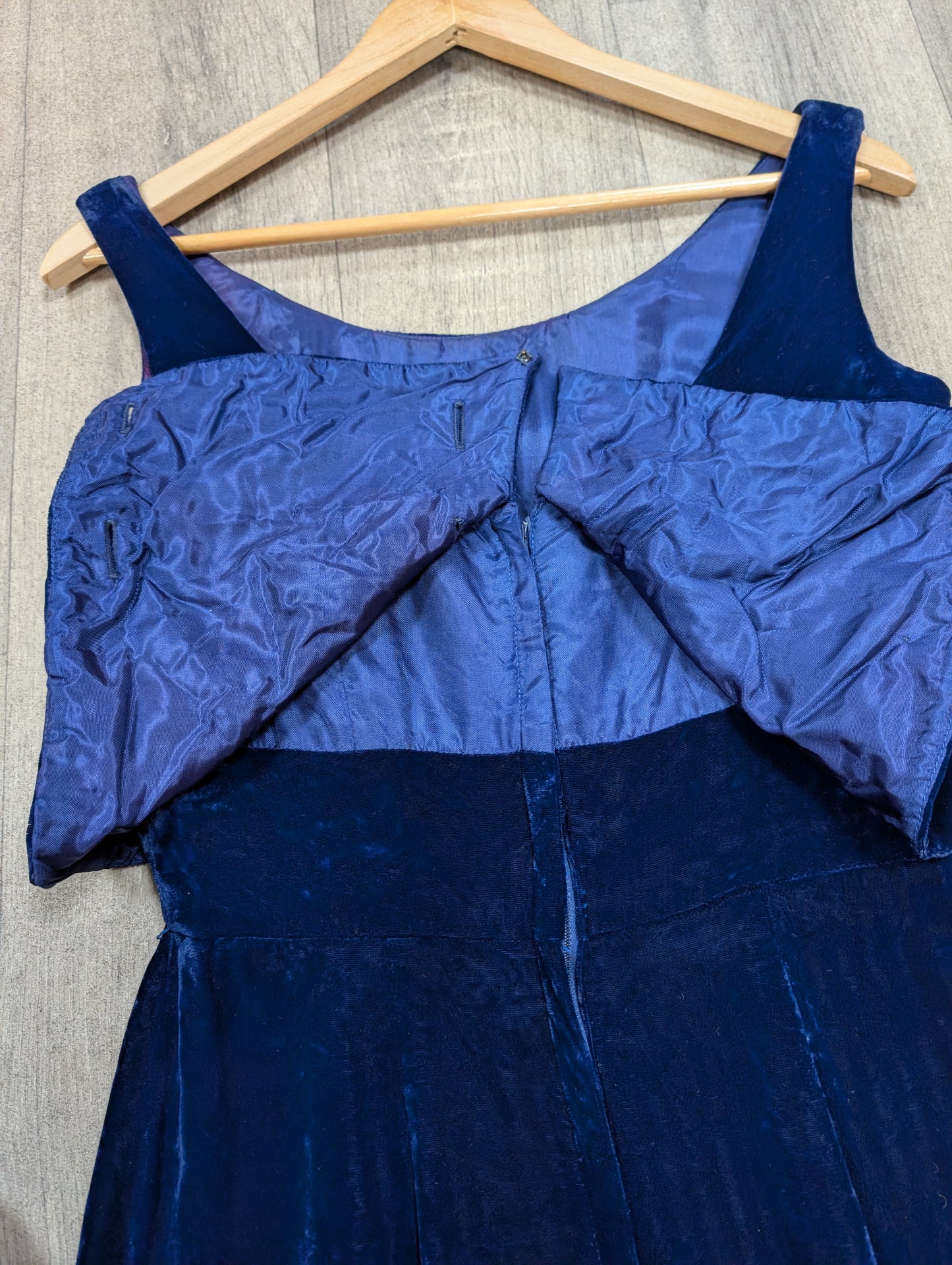 1960s Blanes blue velvet dress - S/8