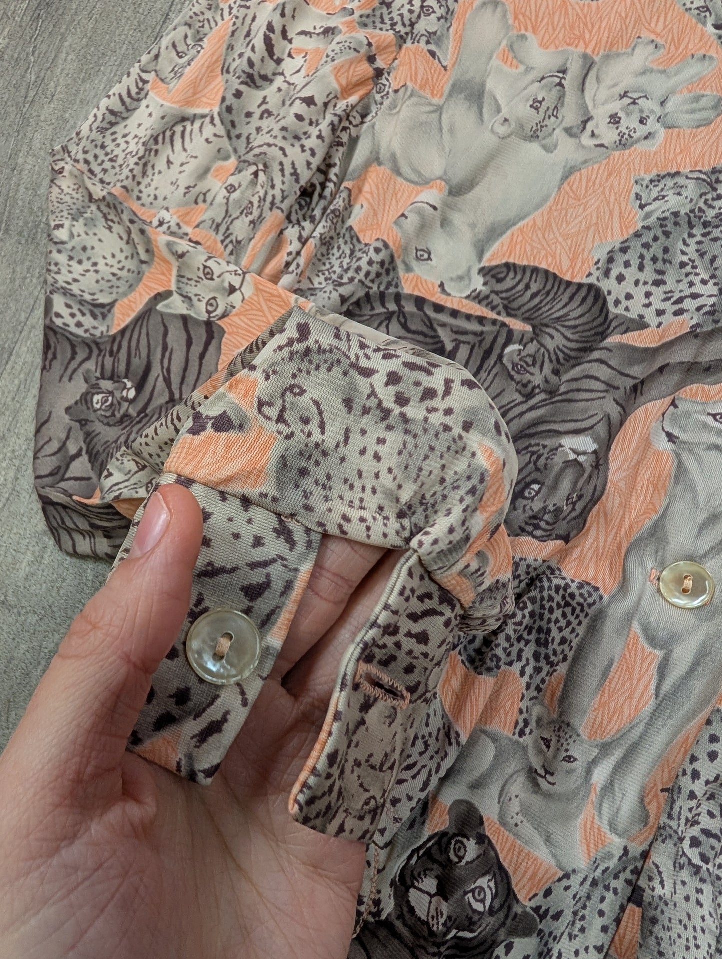1970s You Babes novelty big cat print shirt - S